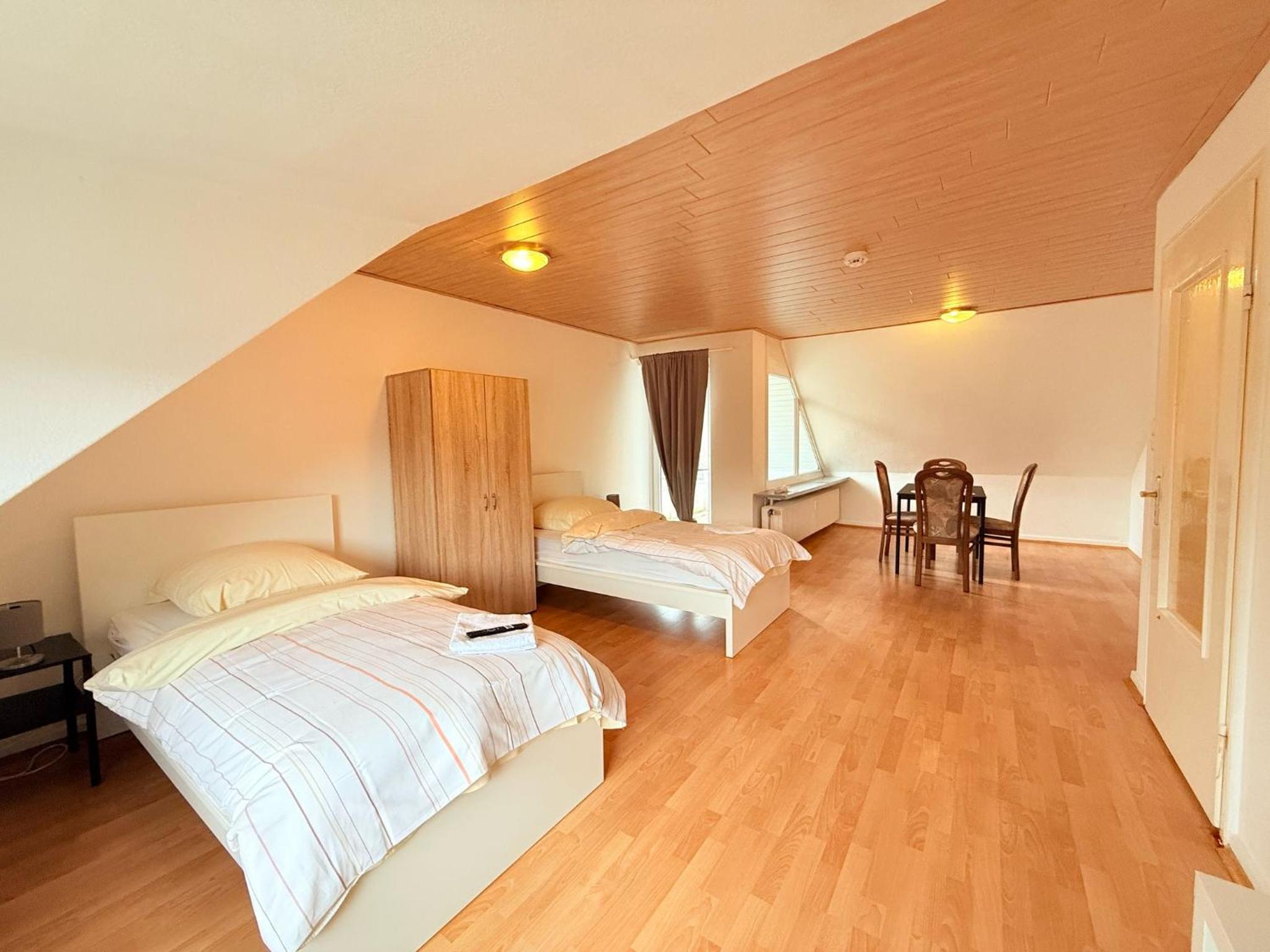 Three-Bedroom Apartment with Balcony photo 1