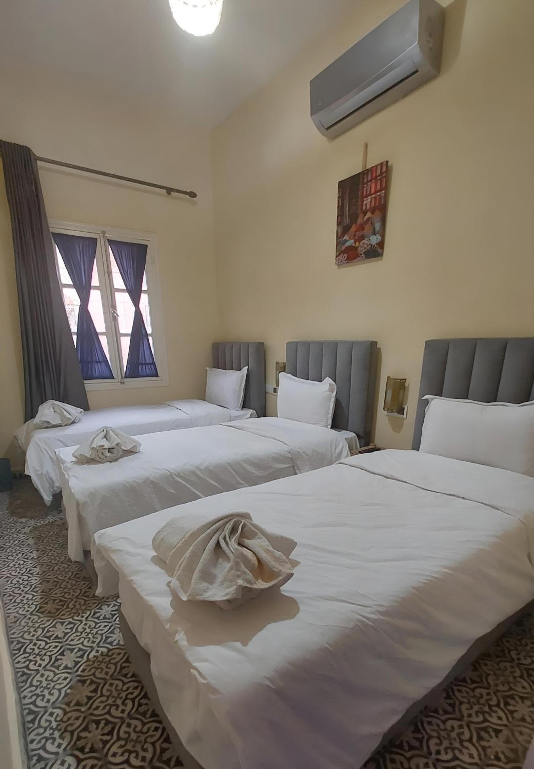 Triple Room with Private Bathroom photo 1