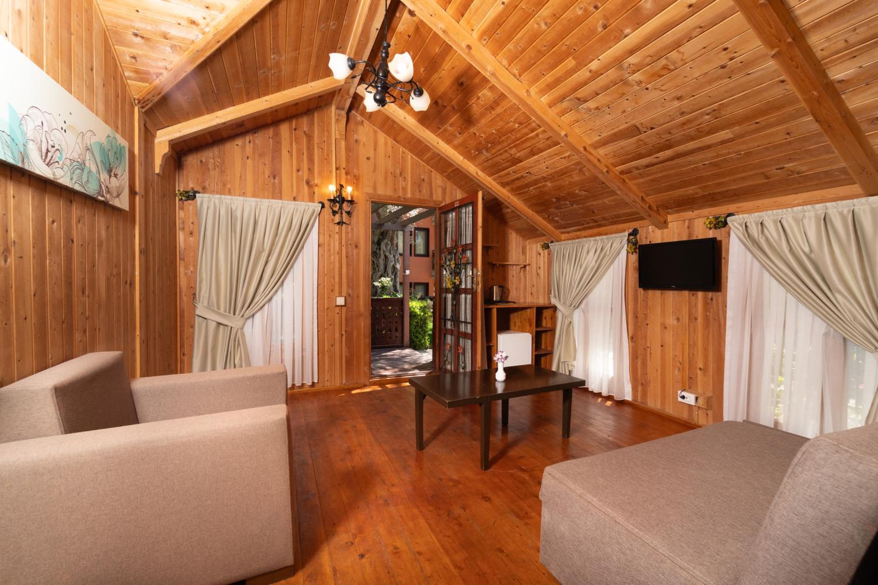 Garden Suite photo 2