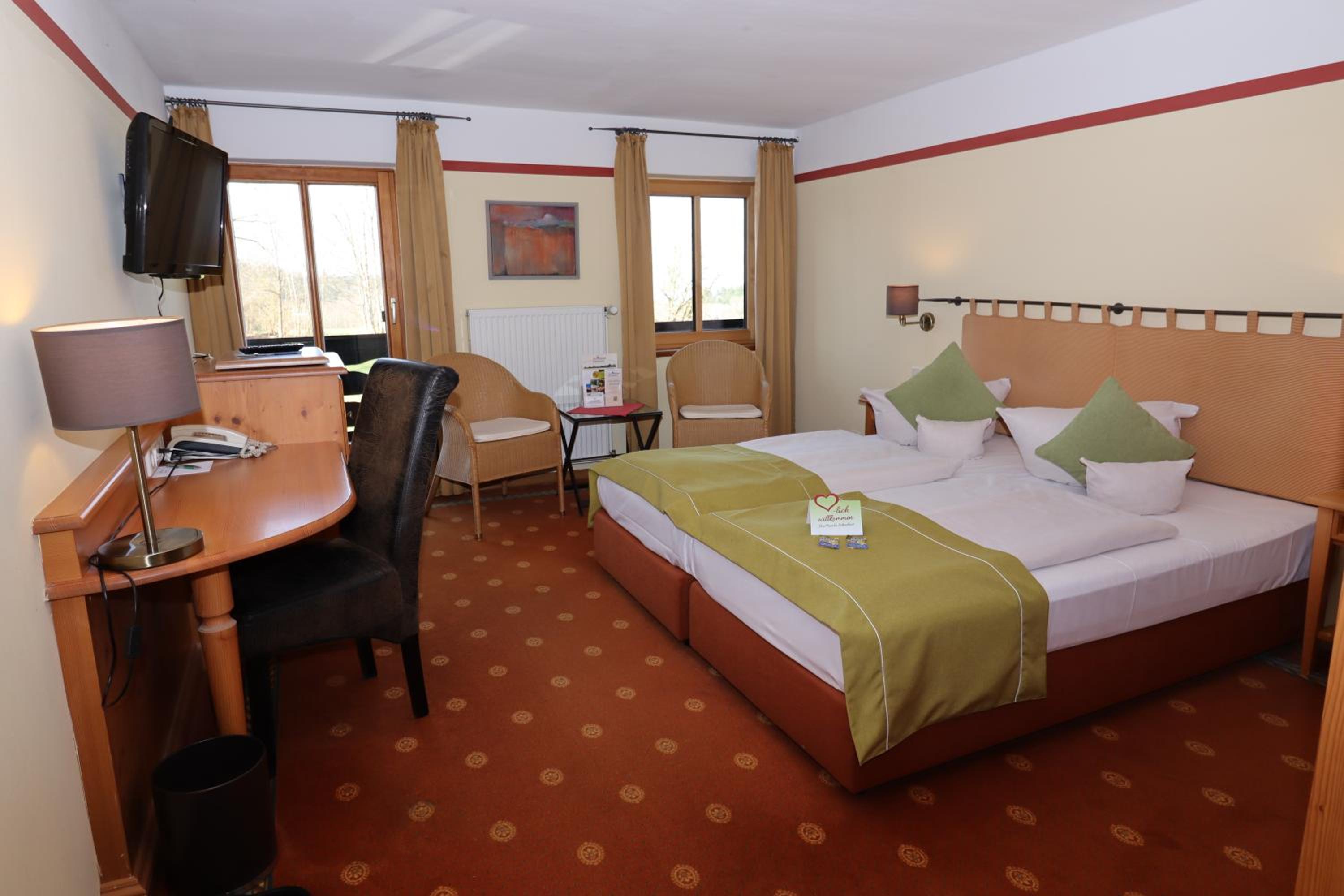 Standard Double Room - Photo 5