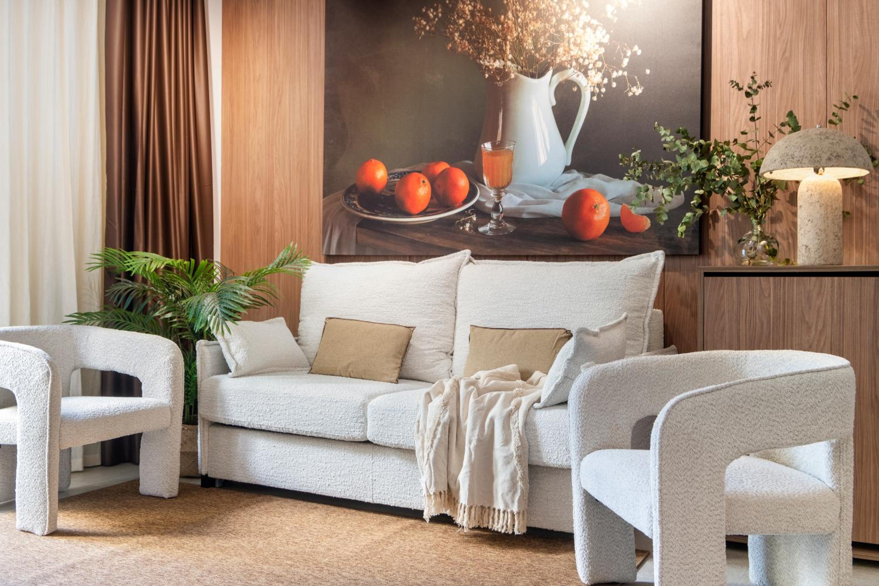 One-Bedroom Apartment with Balcony