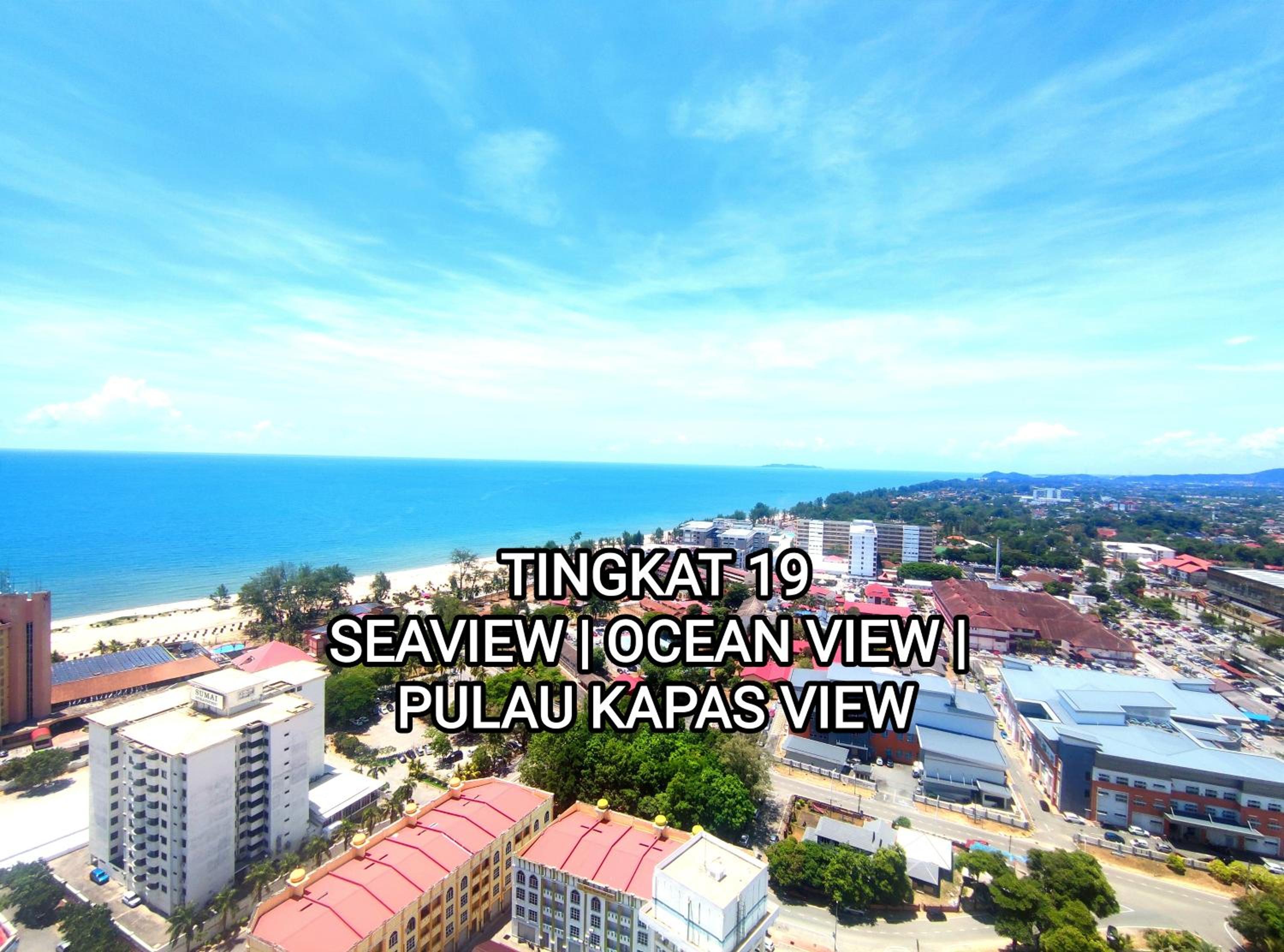 Three-Bedroom Apartment with Ocean View