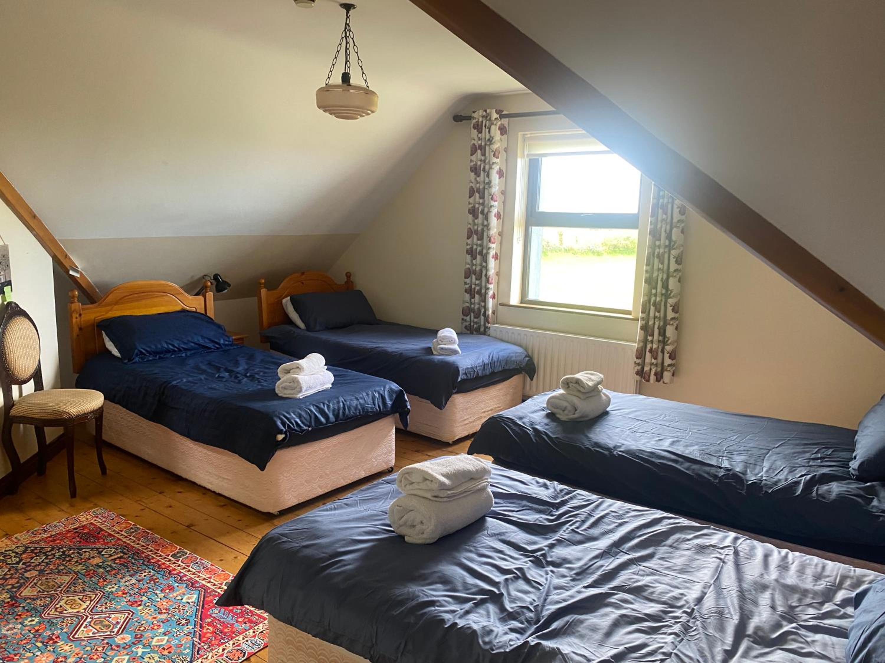 Double Room with Private Bathroom photo 1
