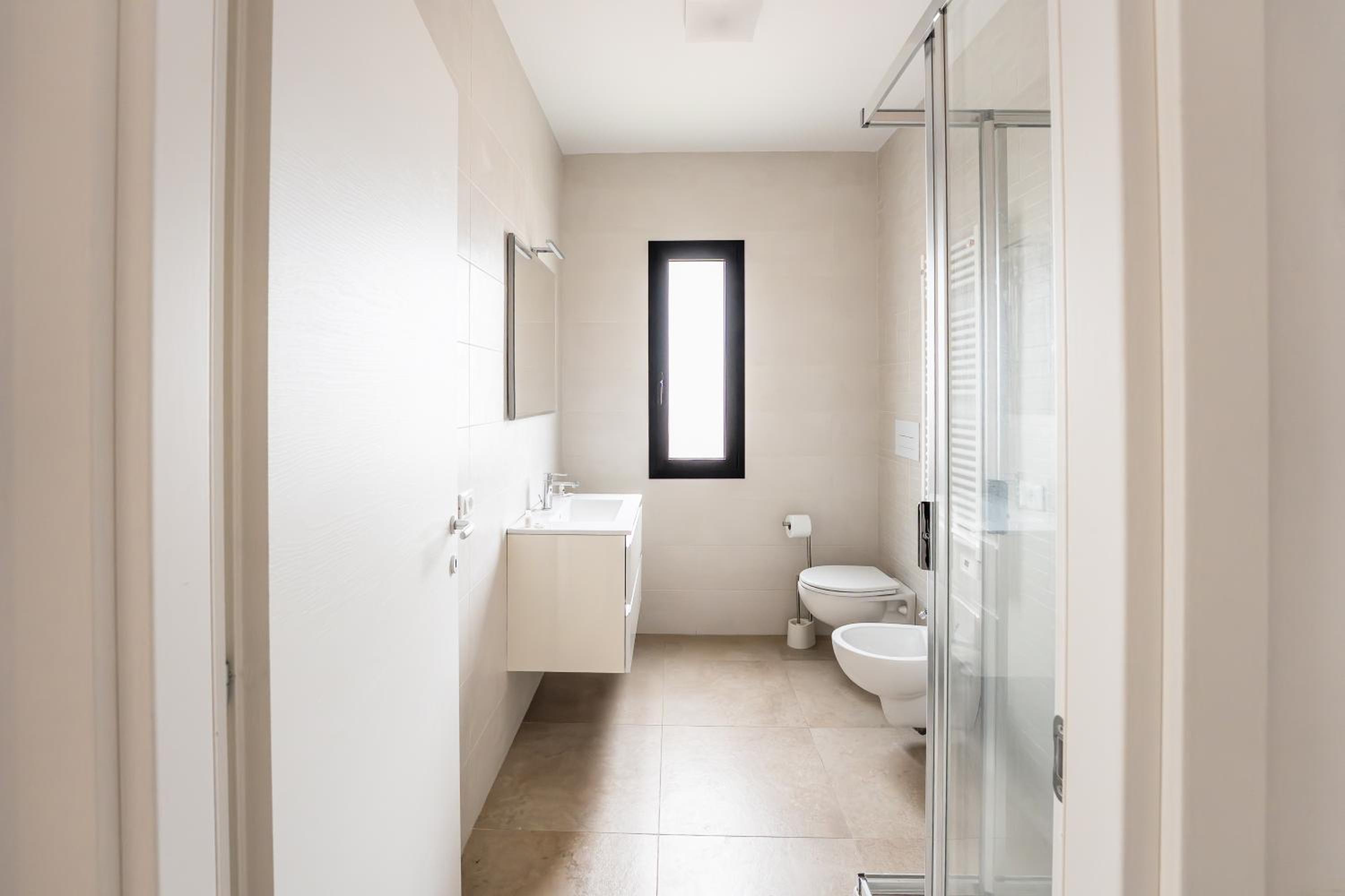 Superior Quadruple Room - Photo 6