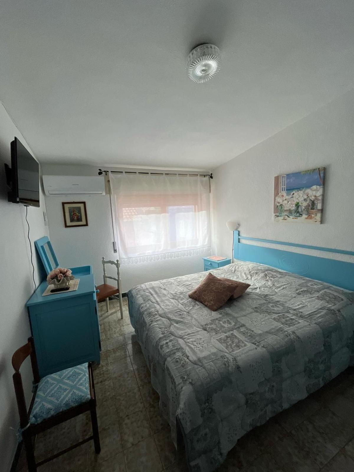Double Room With Private Bathroom photo 1