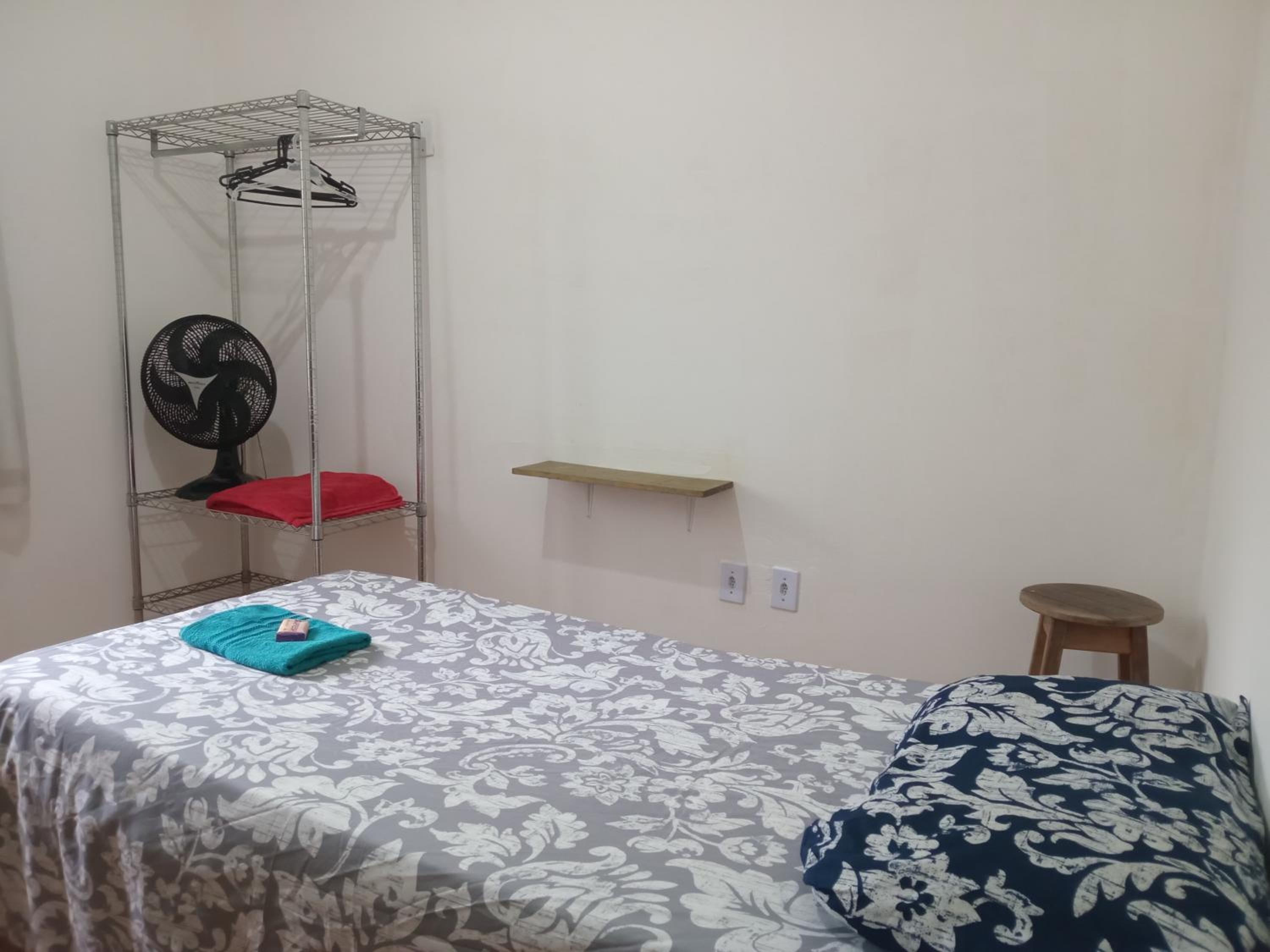 Standard Single Room with Shared Bathroom photo 1