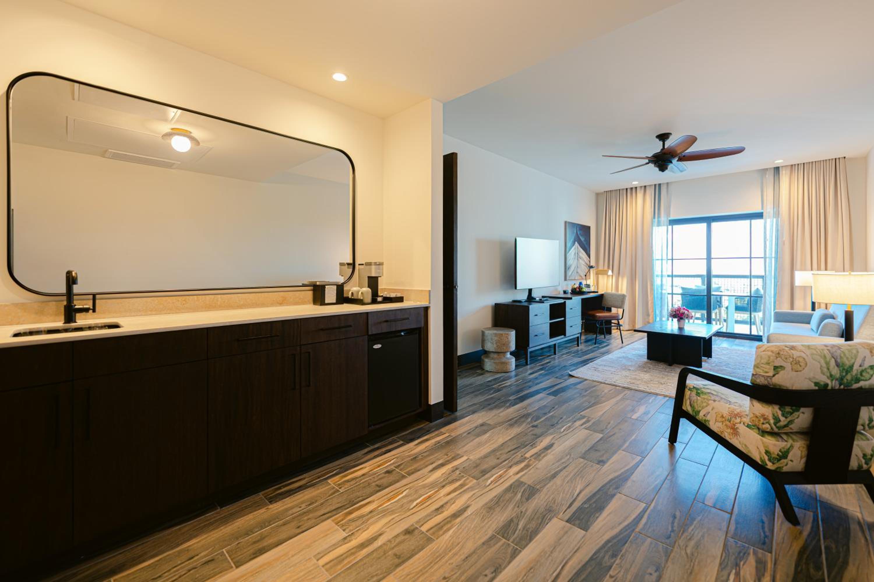 Suite with River View photo 2