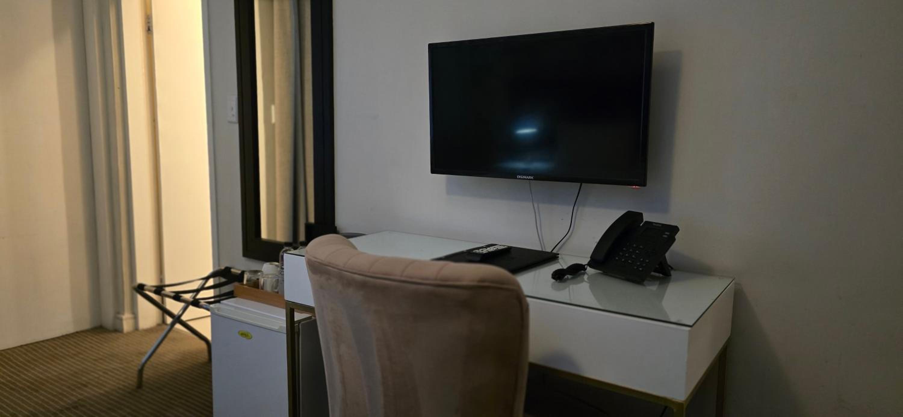 Standard Double Room photo 2