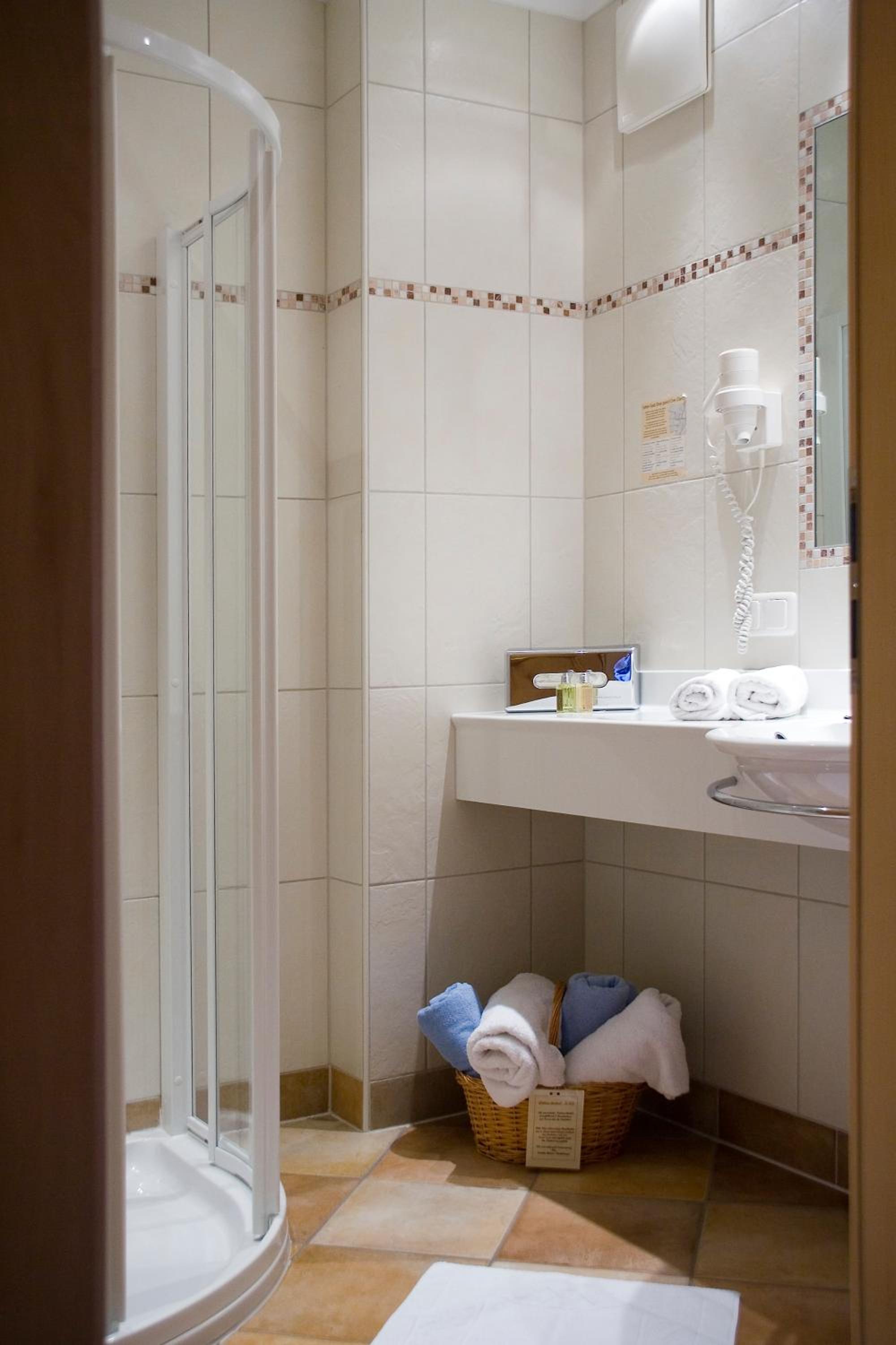 Superior Double Room - Photo 4