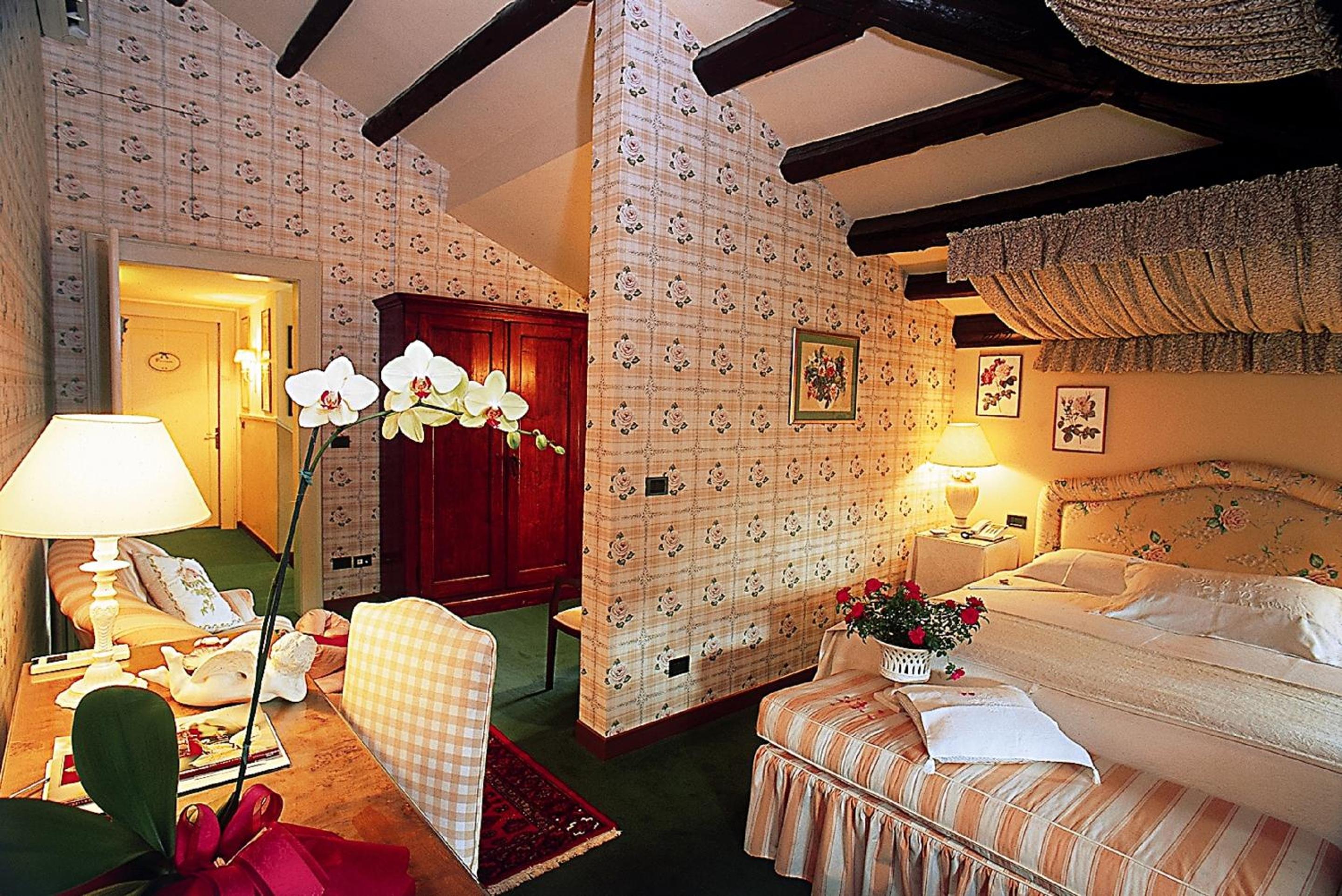 Junior Suite - Attic - Photo 3