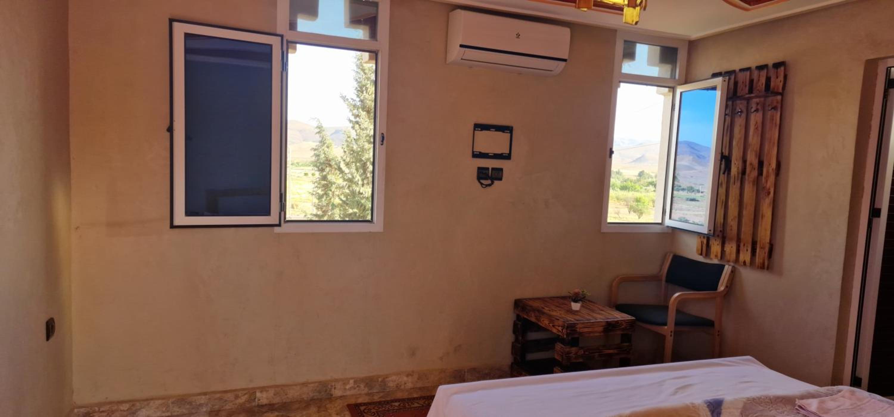 King Room with Garden View - Photo 4