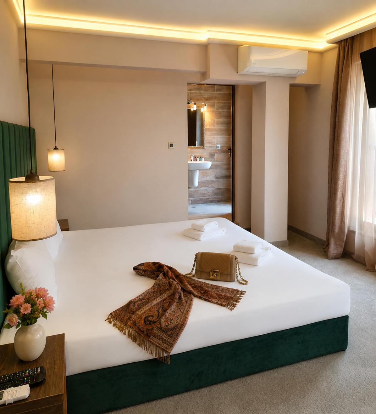 Double Room with Mountain View