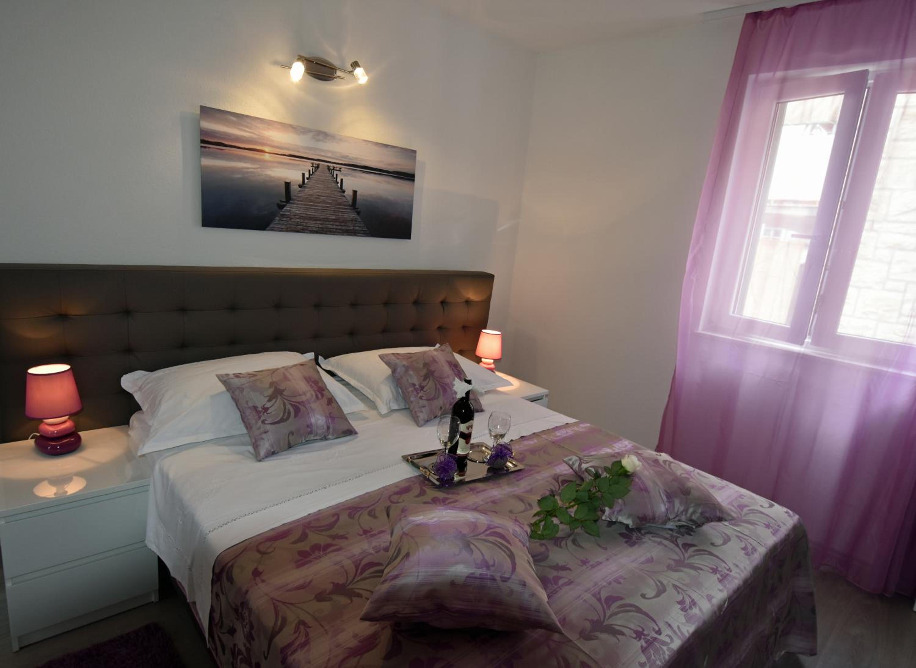 Deluxe Double Room - Photo 1
