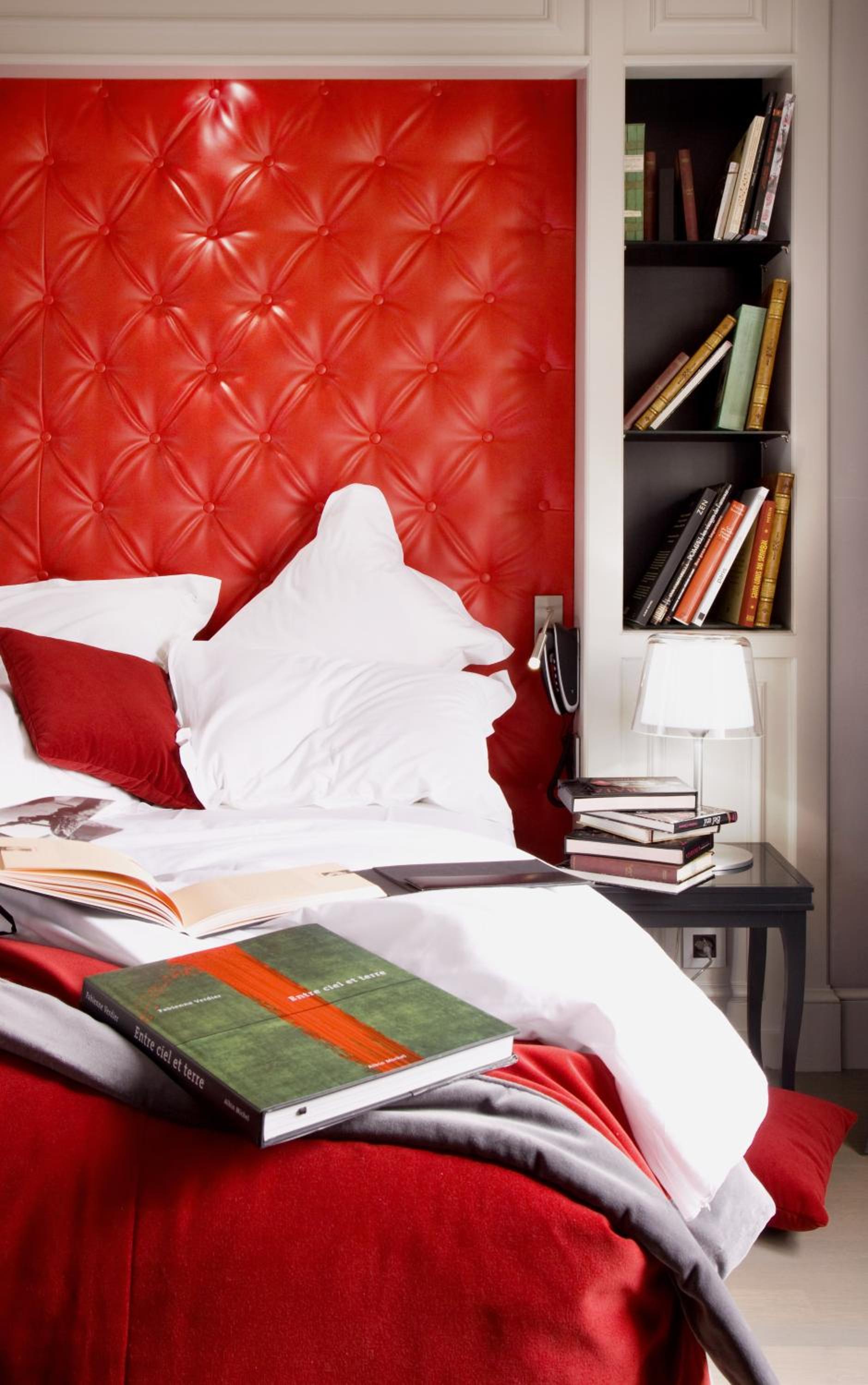 La Rouge - Suite