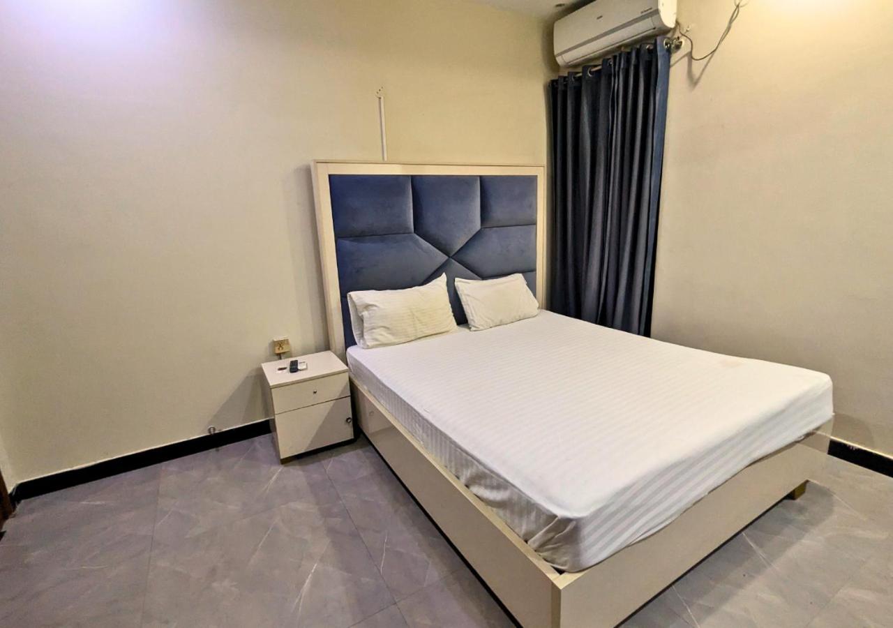 Three-Bedroom Deluxe Apartment photo 3