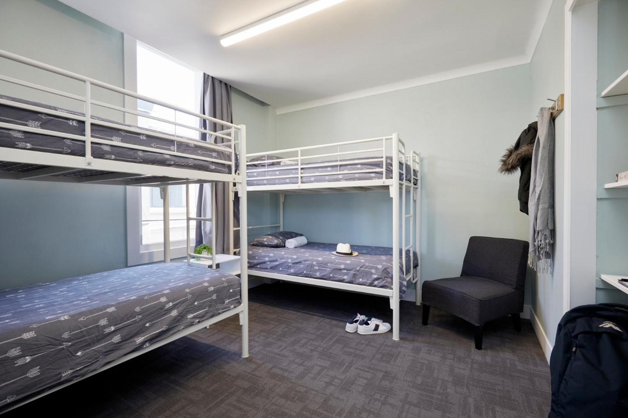 4-bed dorm female with ensuite photo 1