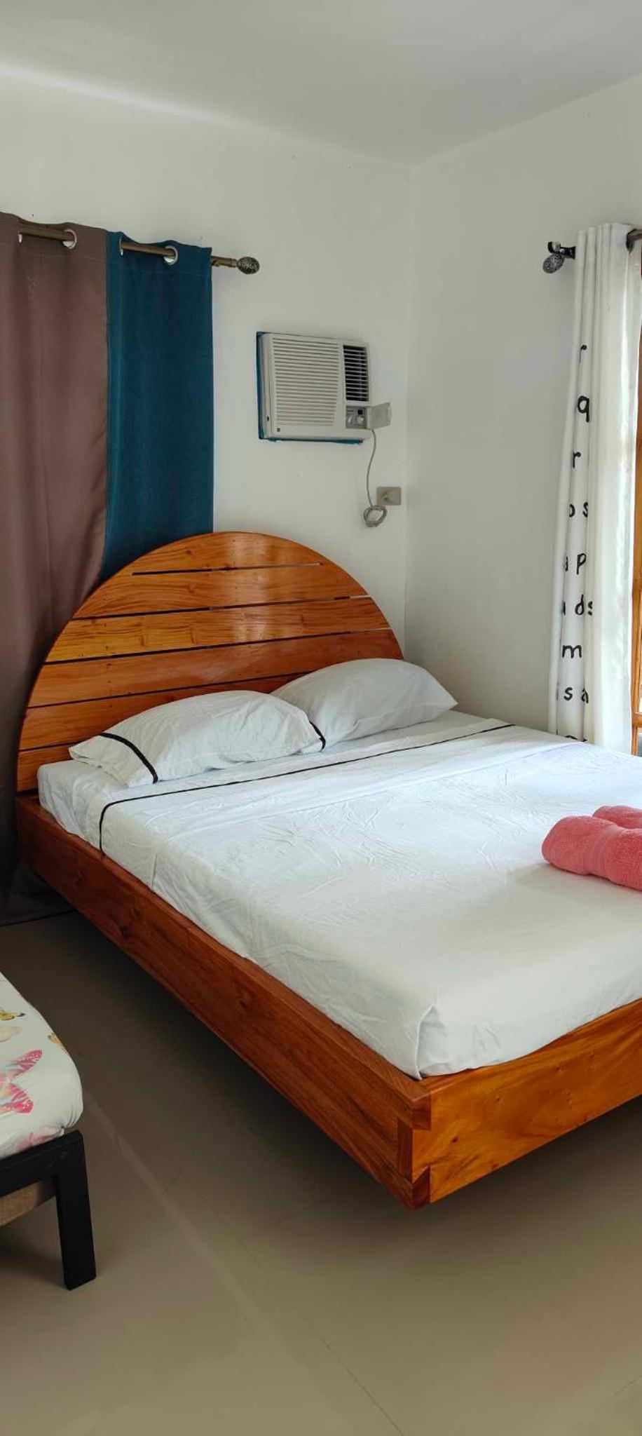 Double Room with Balcony (2 Adults + 1 Child) photo 3