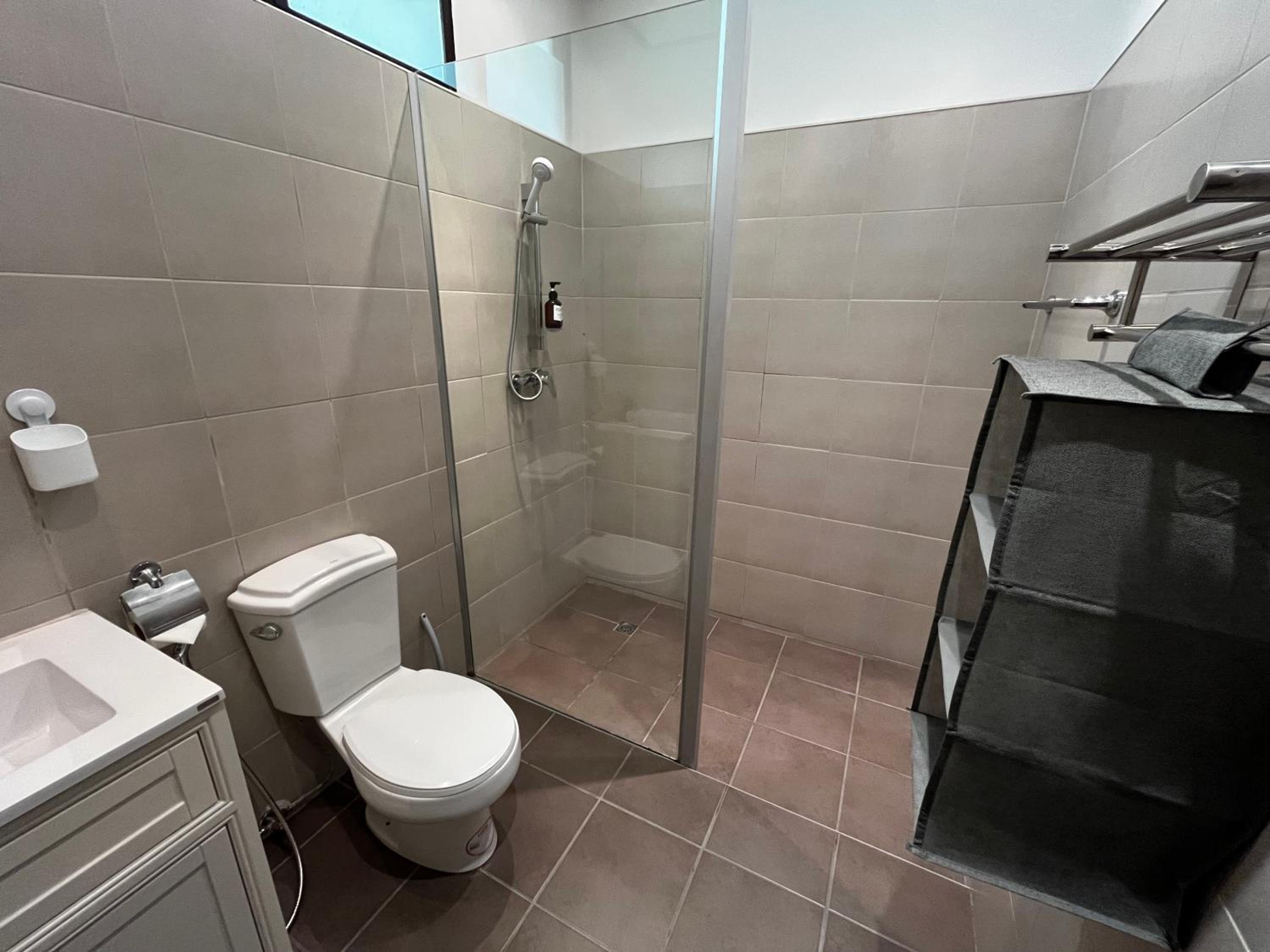 One-Bedroom Apartment with Balcony photo 2