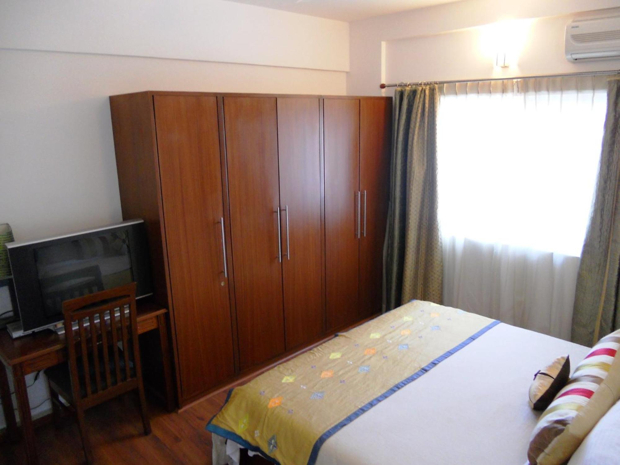 Suite - Photo 2