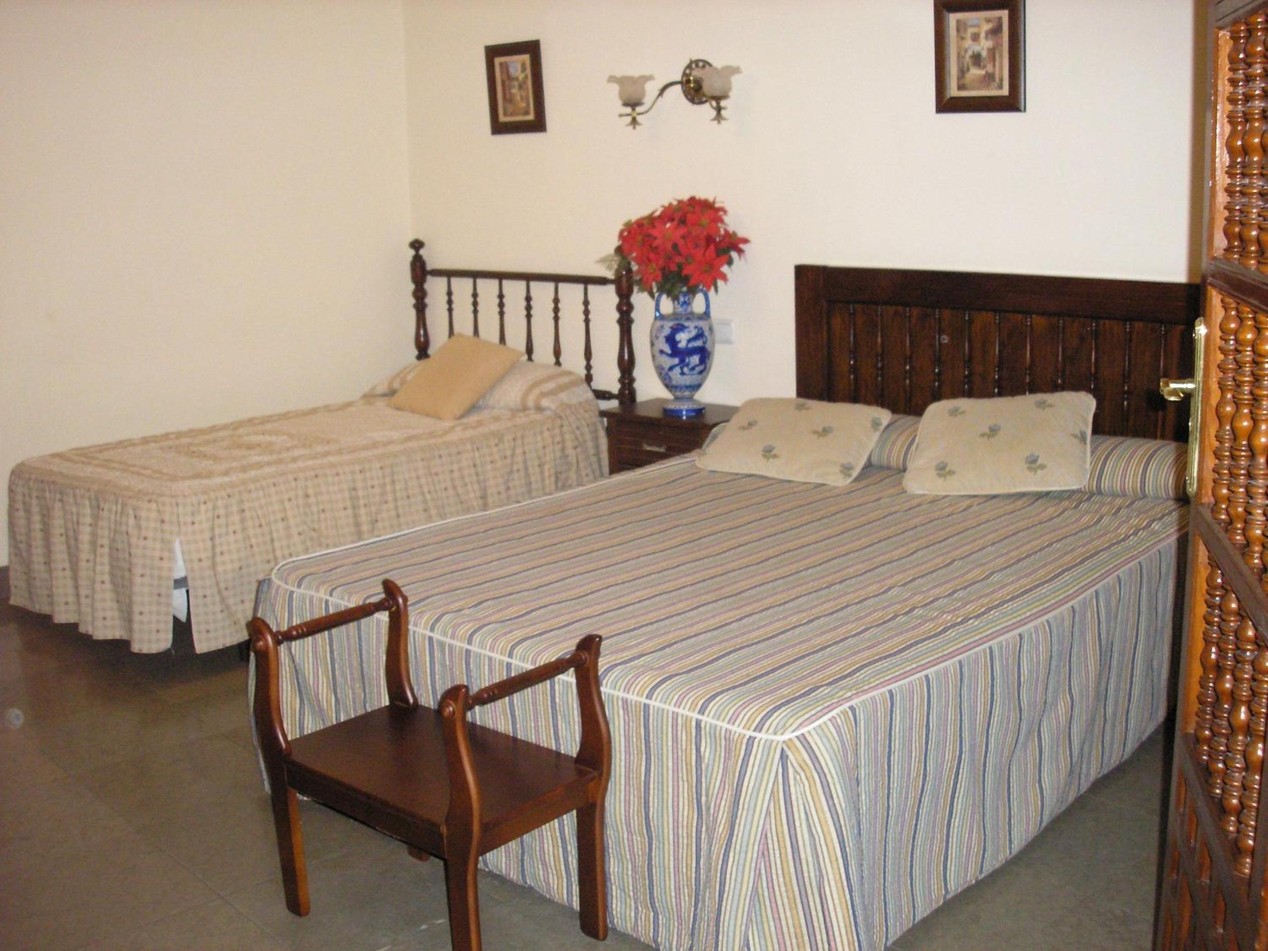 Triple Room - Photo 10