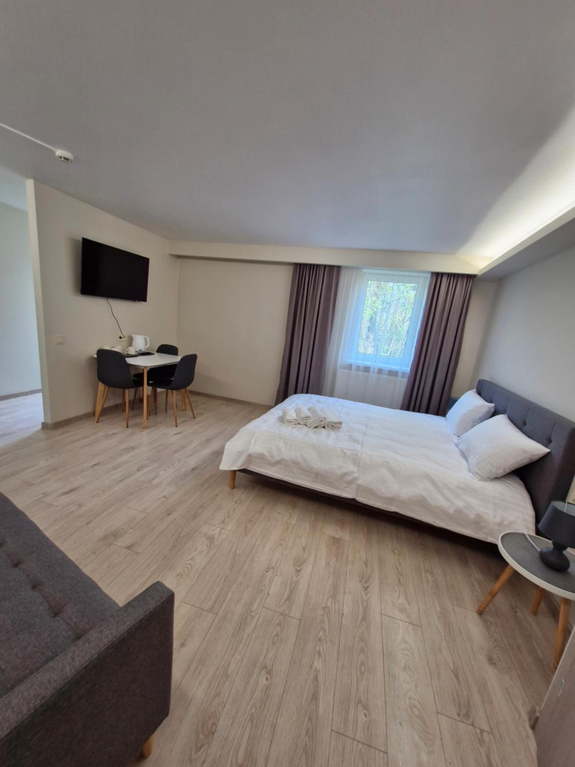 Triple Room with Shower - Photo 2