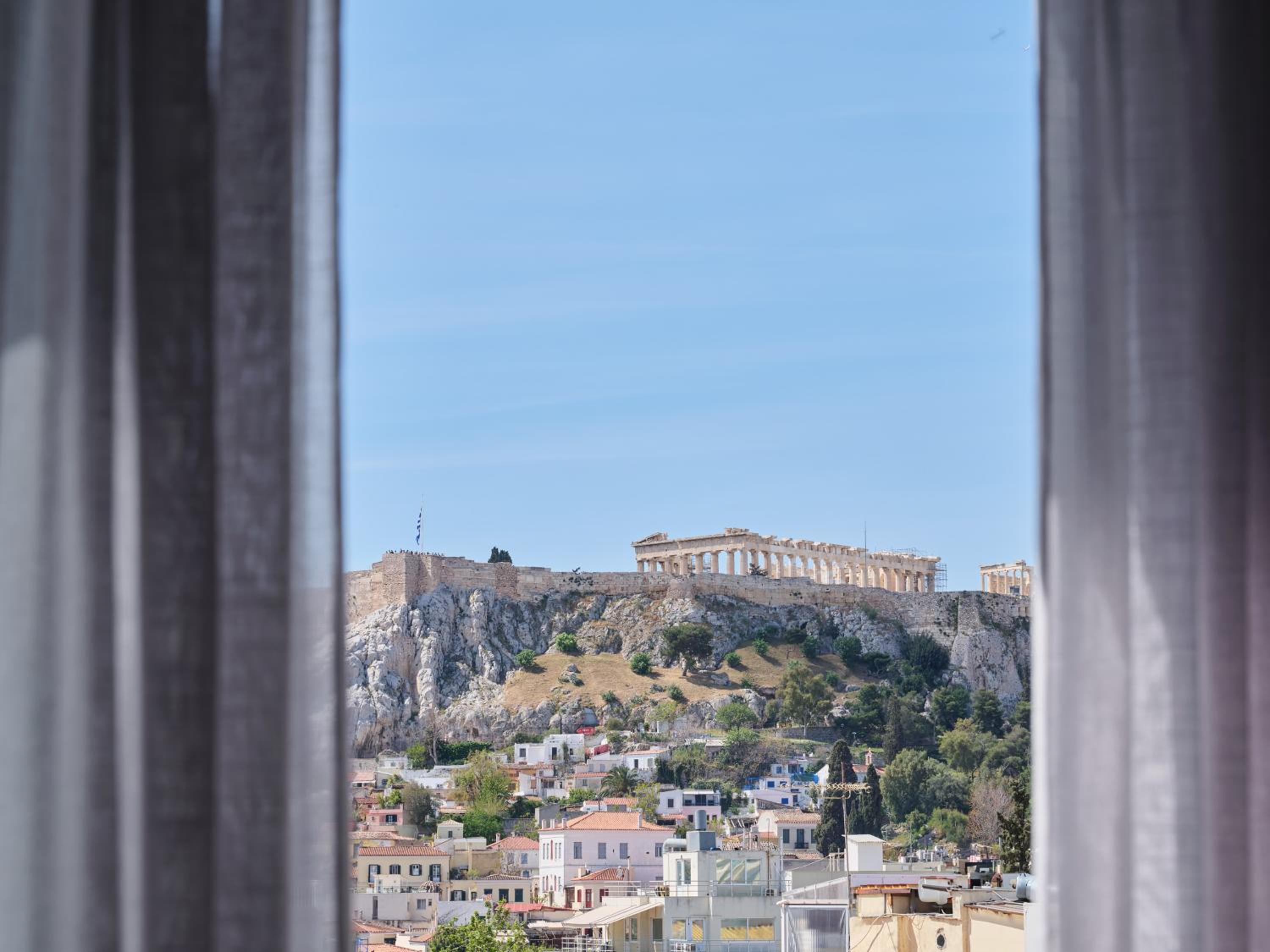 Acropolis Deluxe Triple Room photo 3