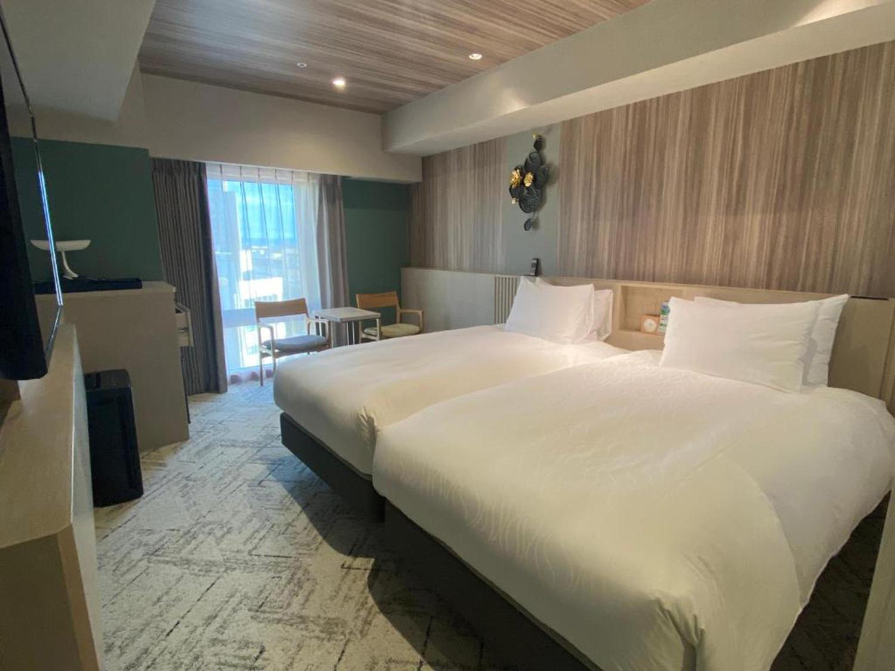 Compact Twin Room - Smoking - Photo 8