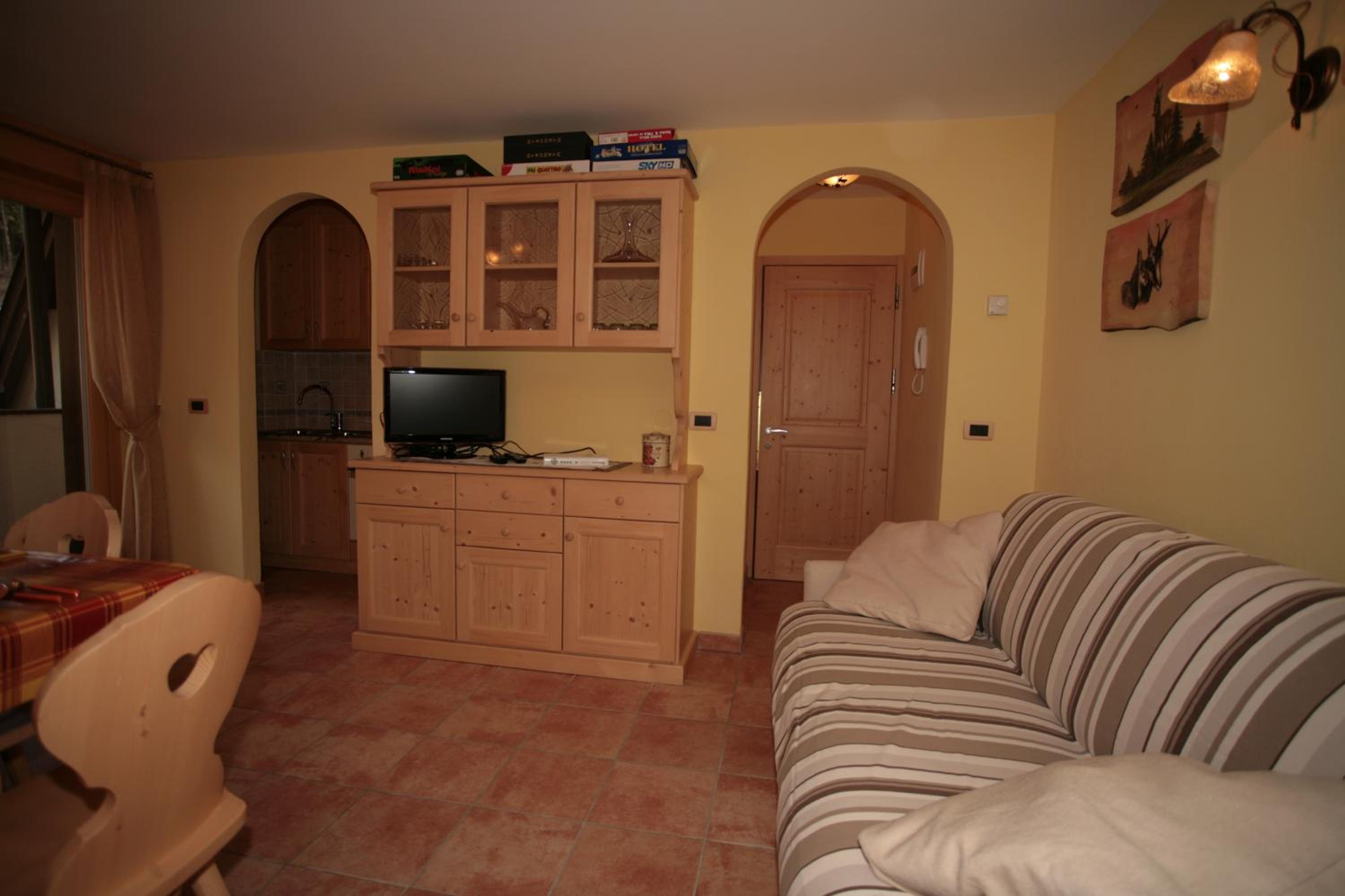 Deluxe Apartment