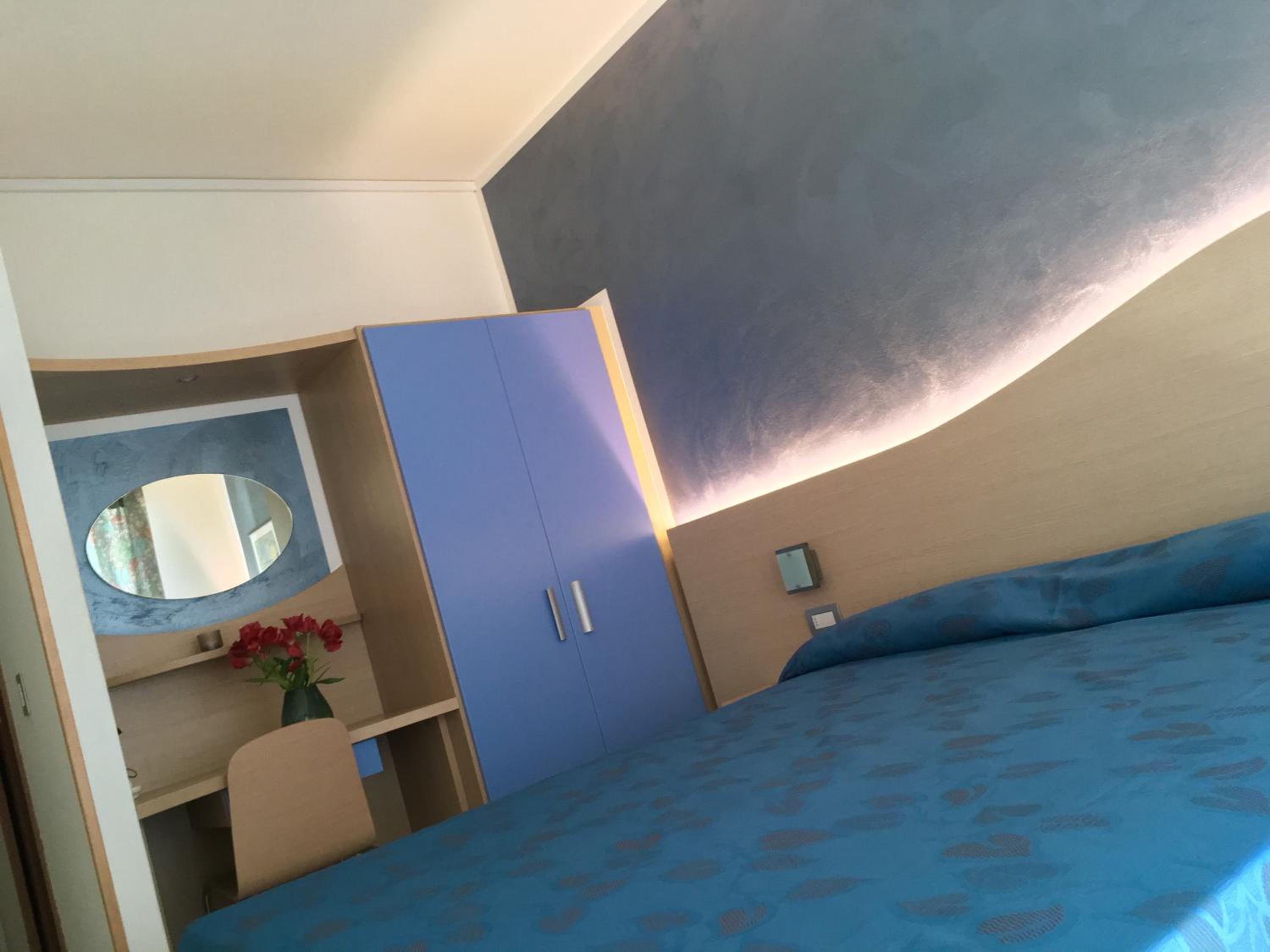 Double or Twin Room photo 3