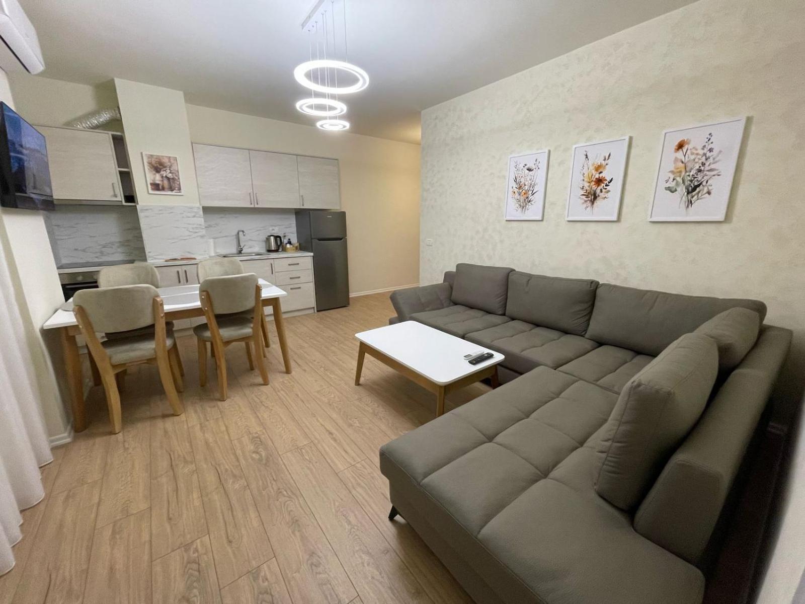 Family Two-Bedroom Apartment with View