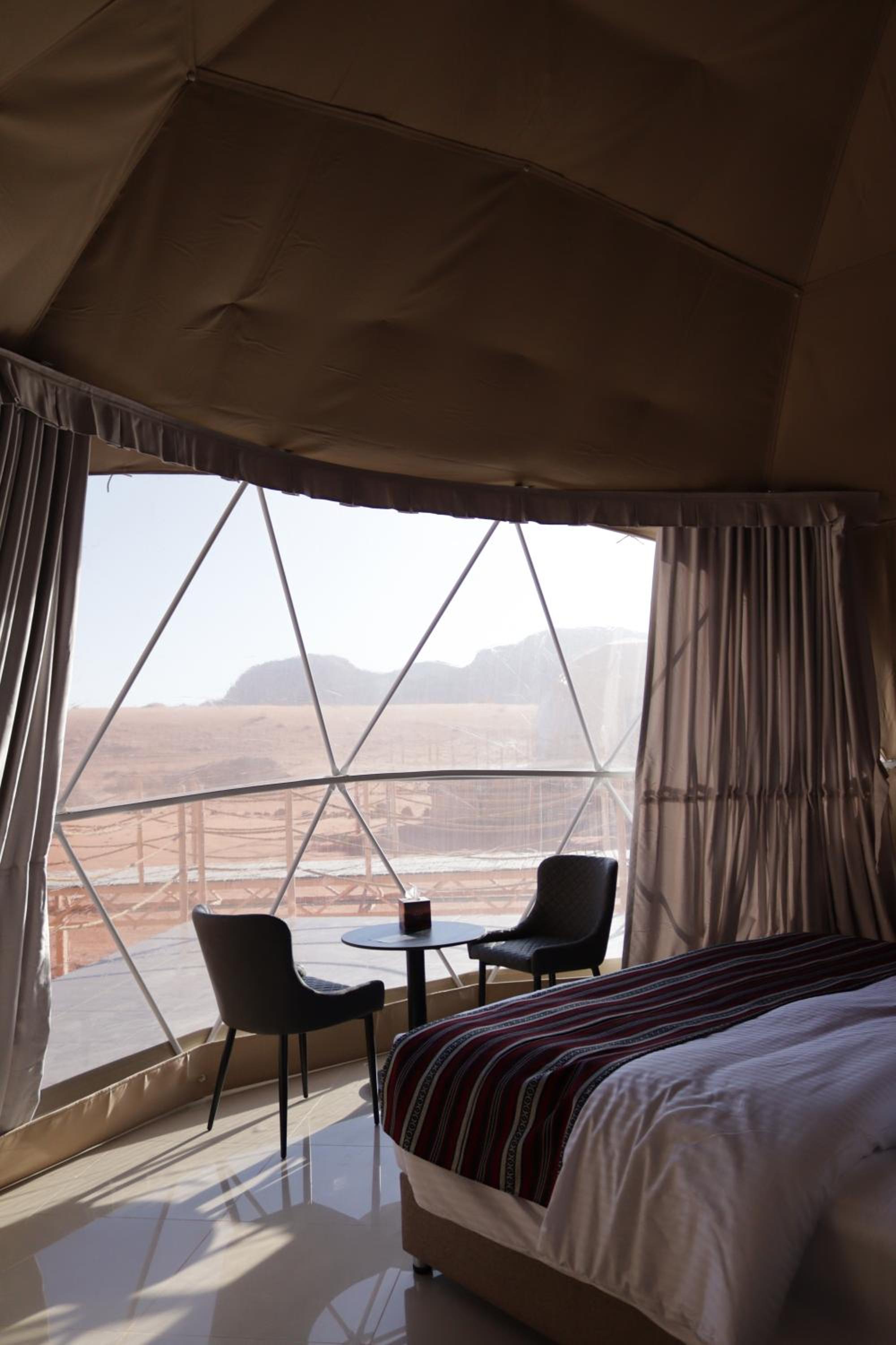 Standard Double Room - Photo 5