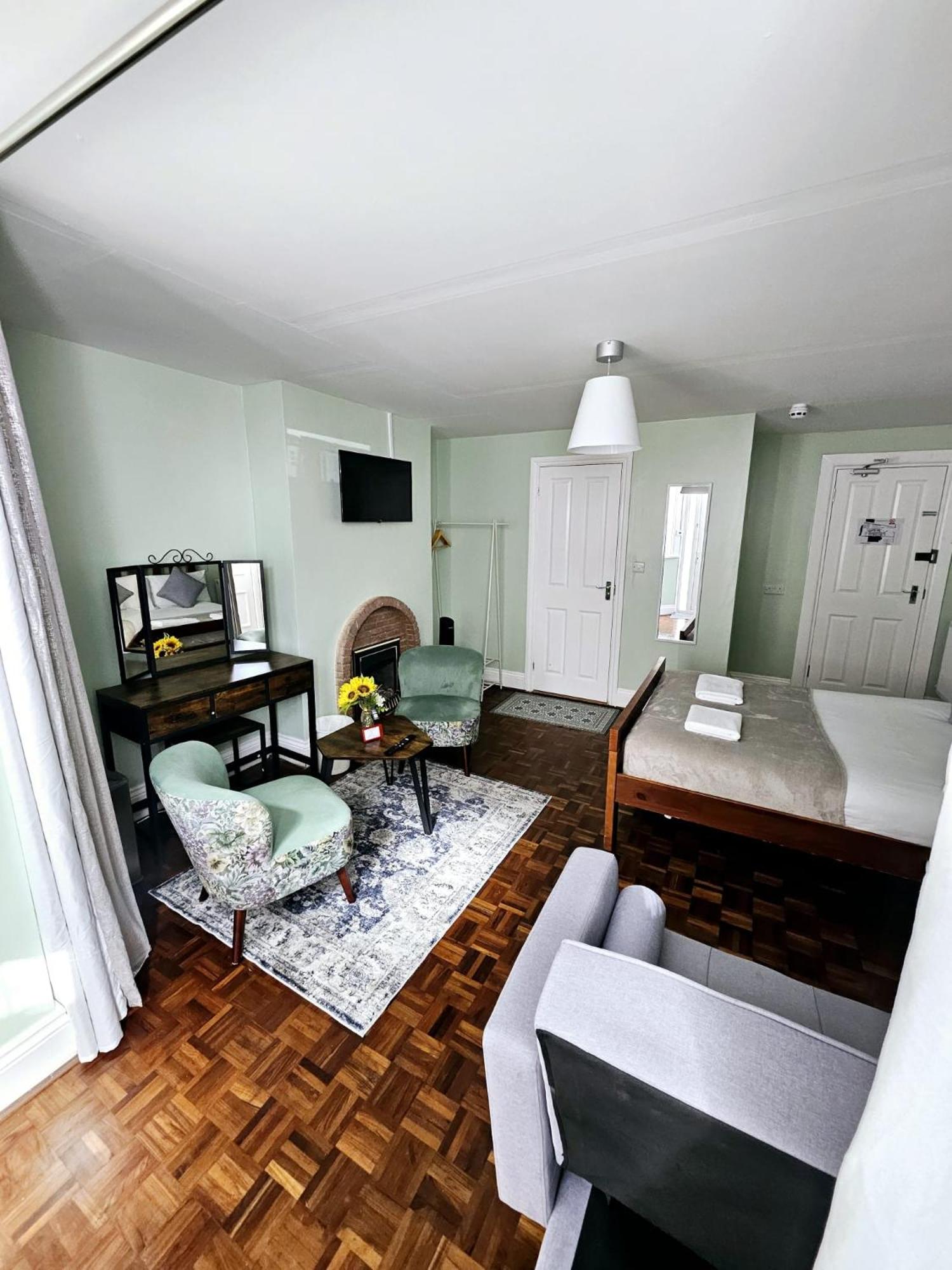 Two-Bedroom Family Apartment