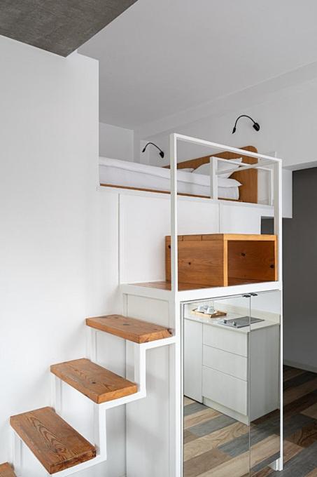Apartment - Photo 2