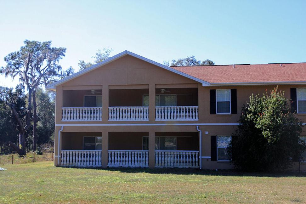 3 Bedroom Apartment with 2 bathrooms photo 2