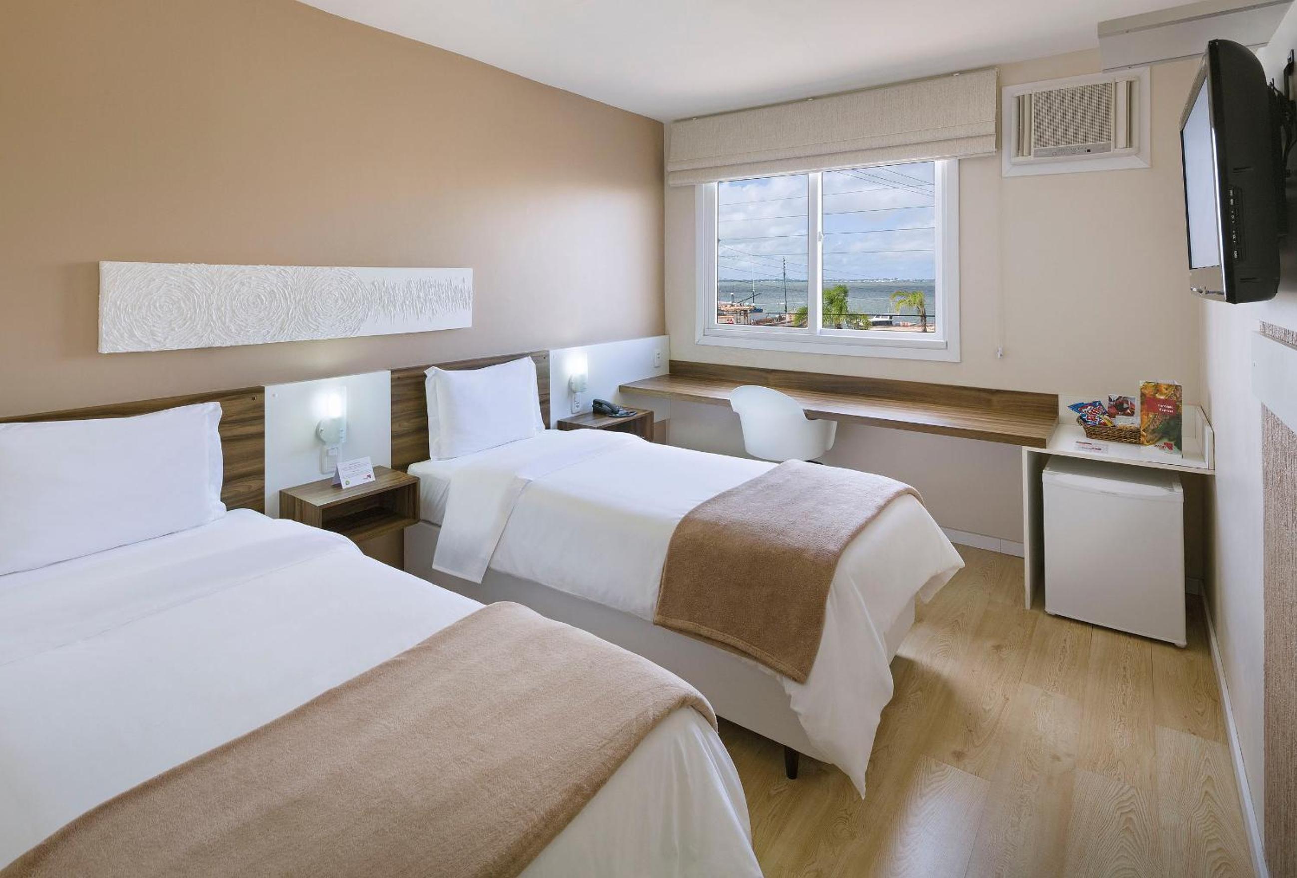 Standard Twin Room photo 1