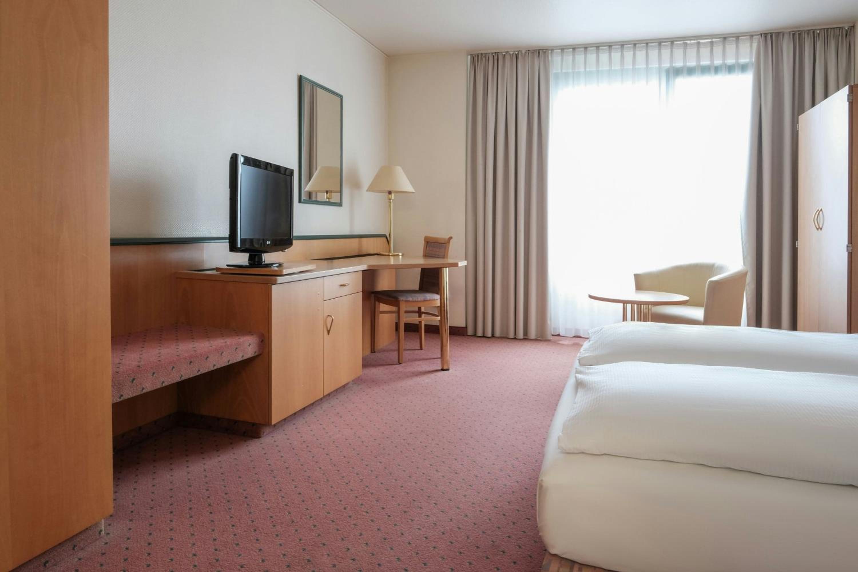 Superior Queen Room