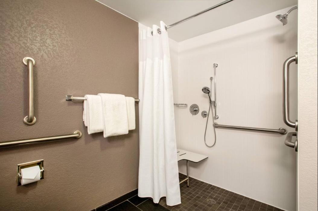 King Room with Roll-in Shower - Mobility and Hearing Accessible