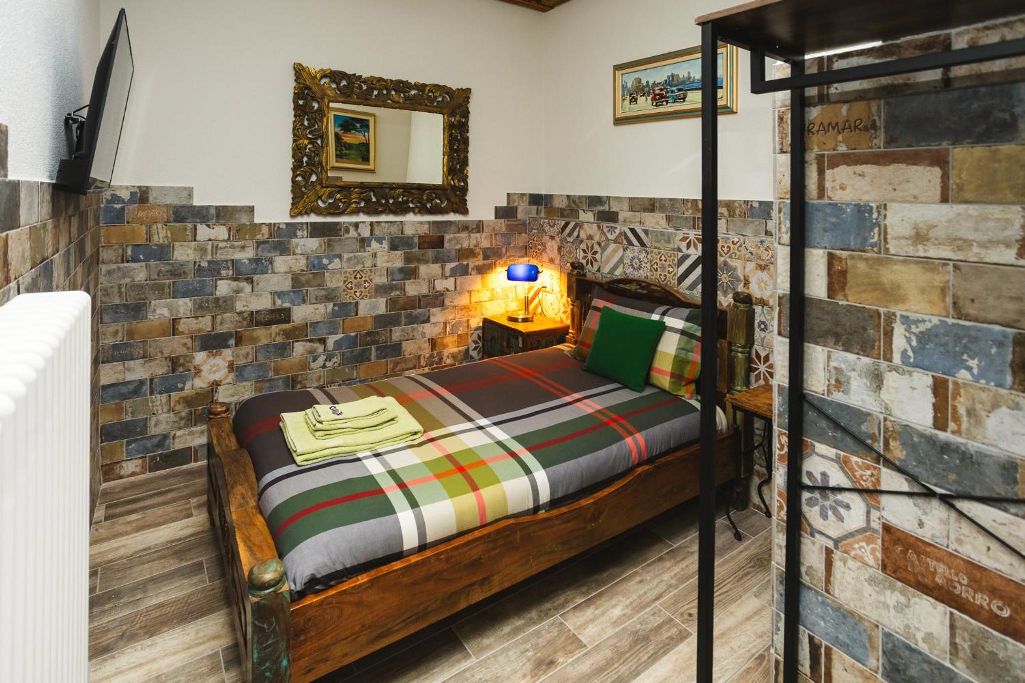 Single Room with Private Bathroom