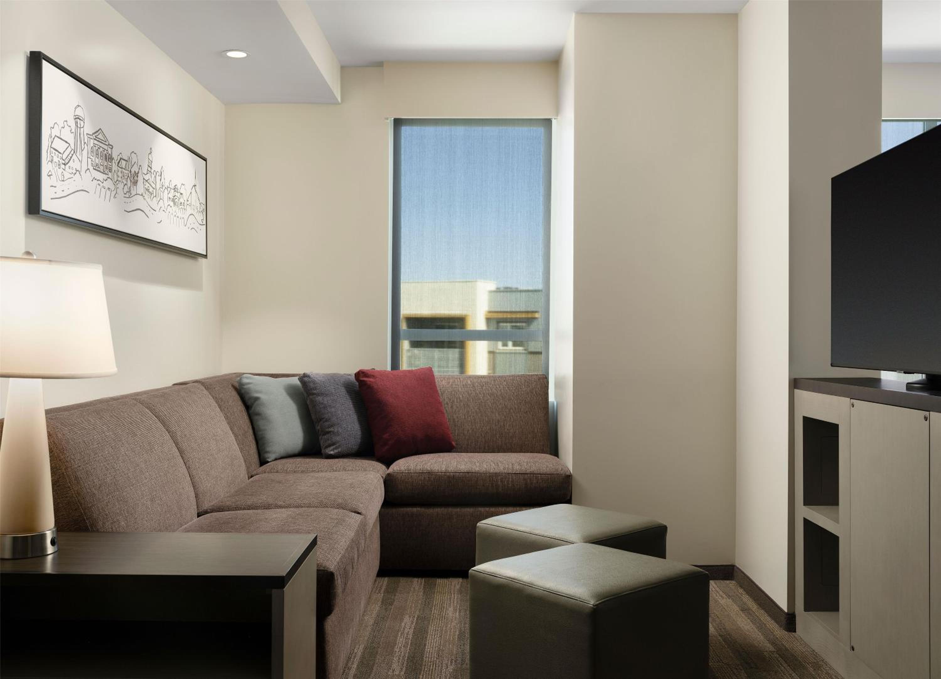 One-Bedroom Specialty Suite with Two Queen Beds, Kitchen and Sofa Bed