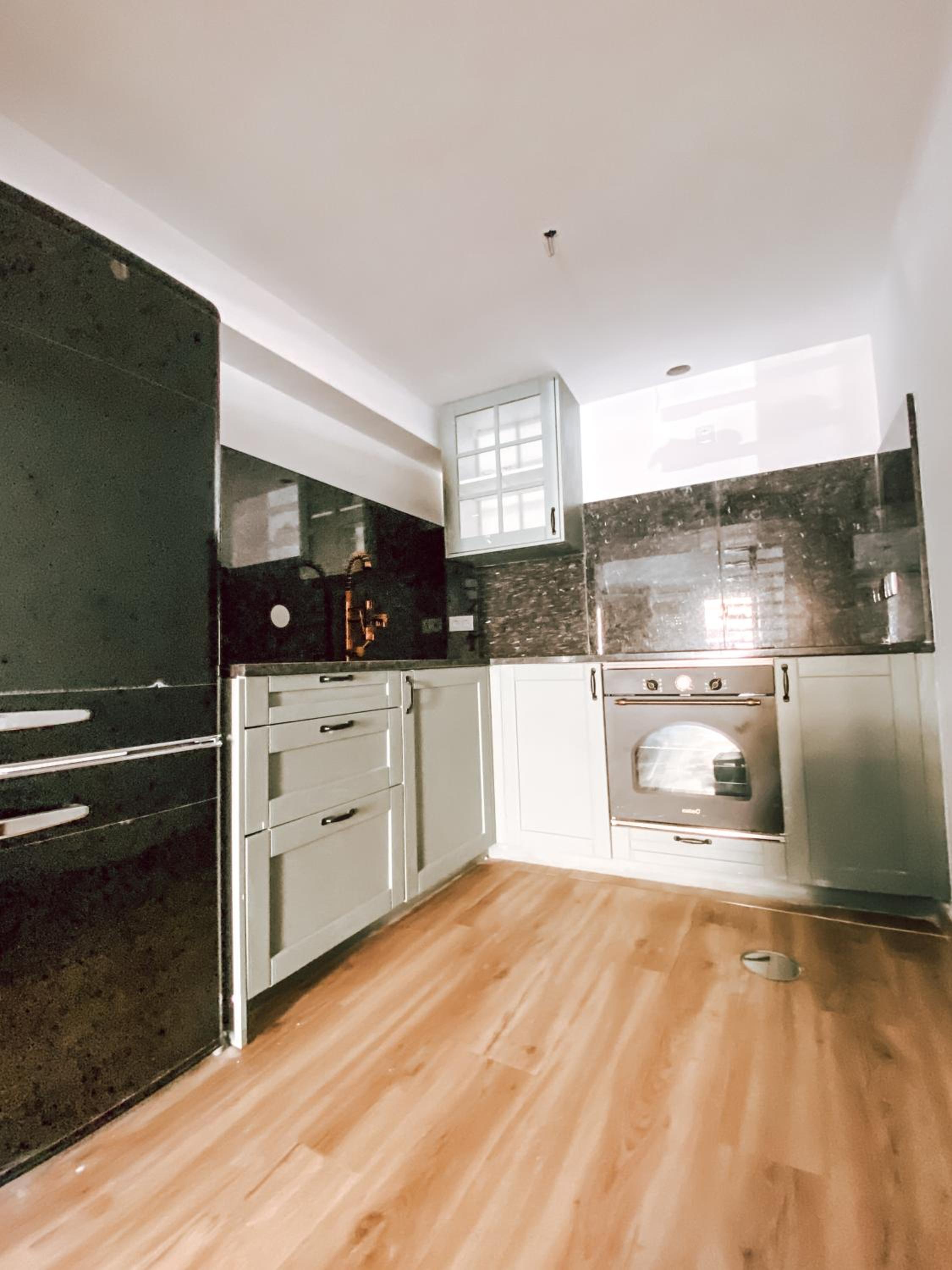 Suite Apartment