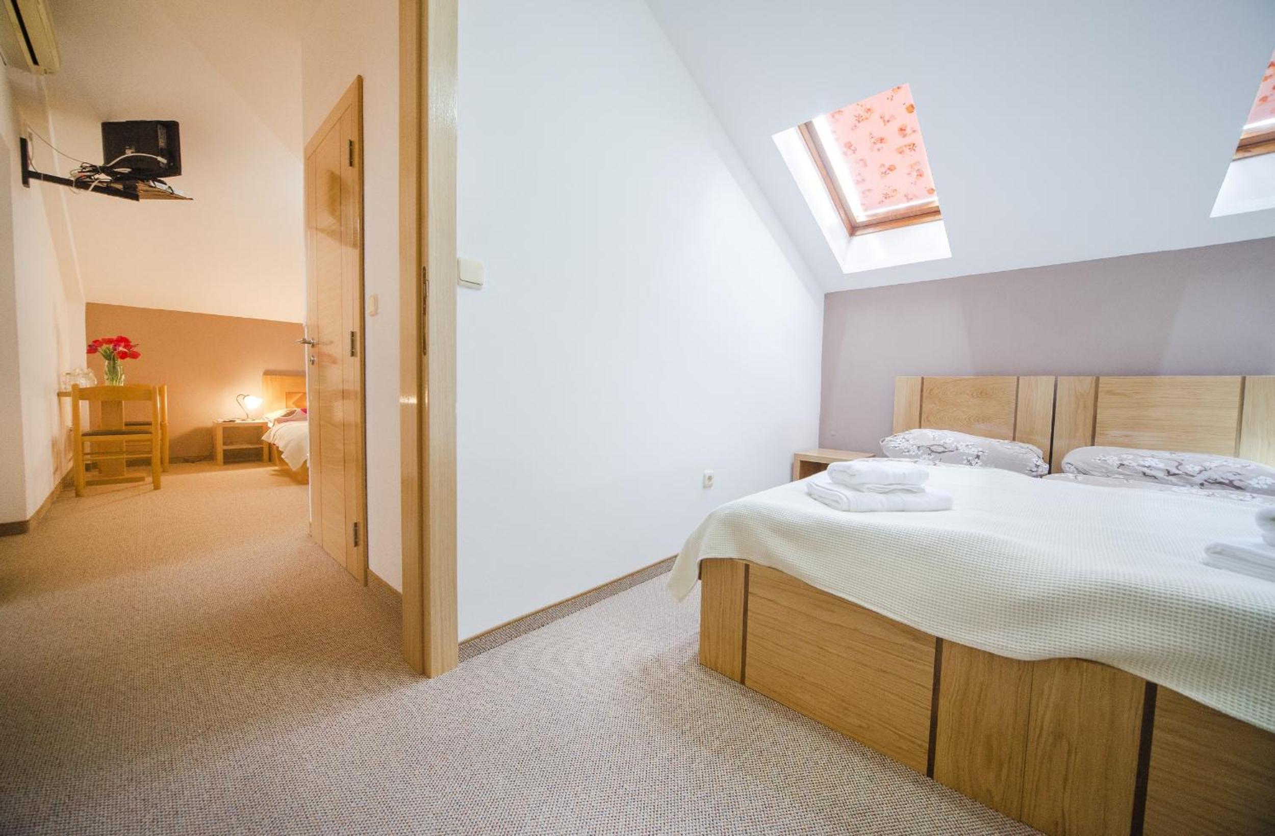 Quadruple Room photo 2