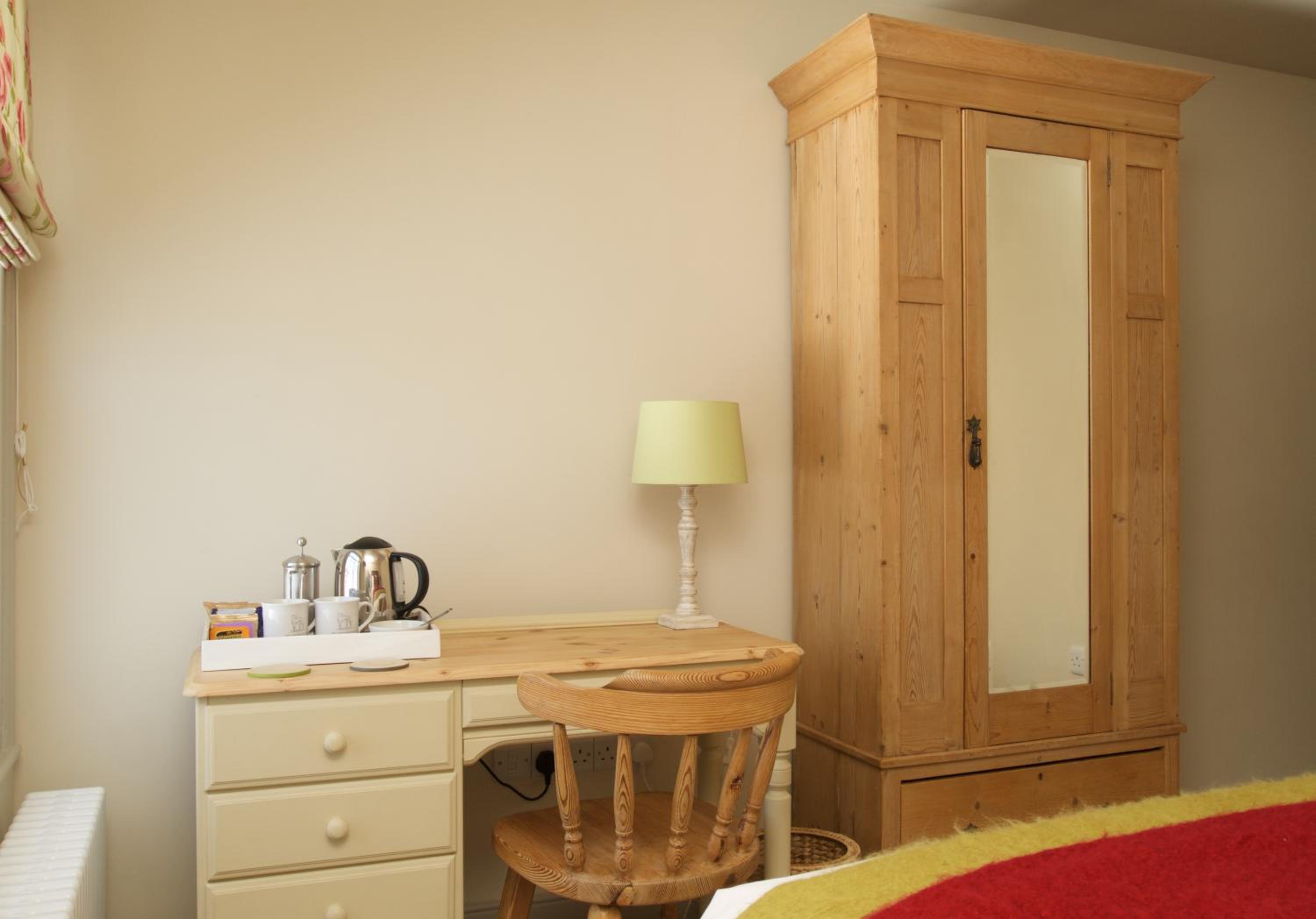 Standard Double Room photo 3