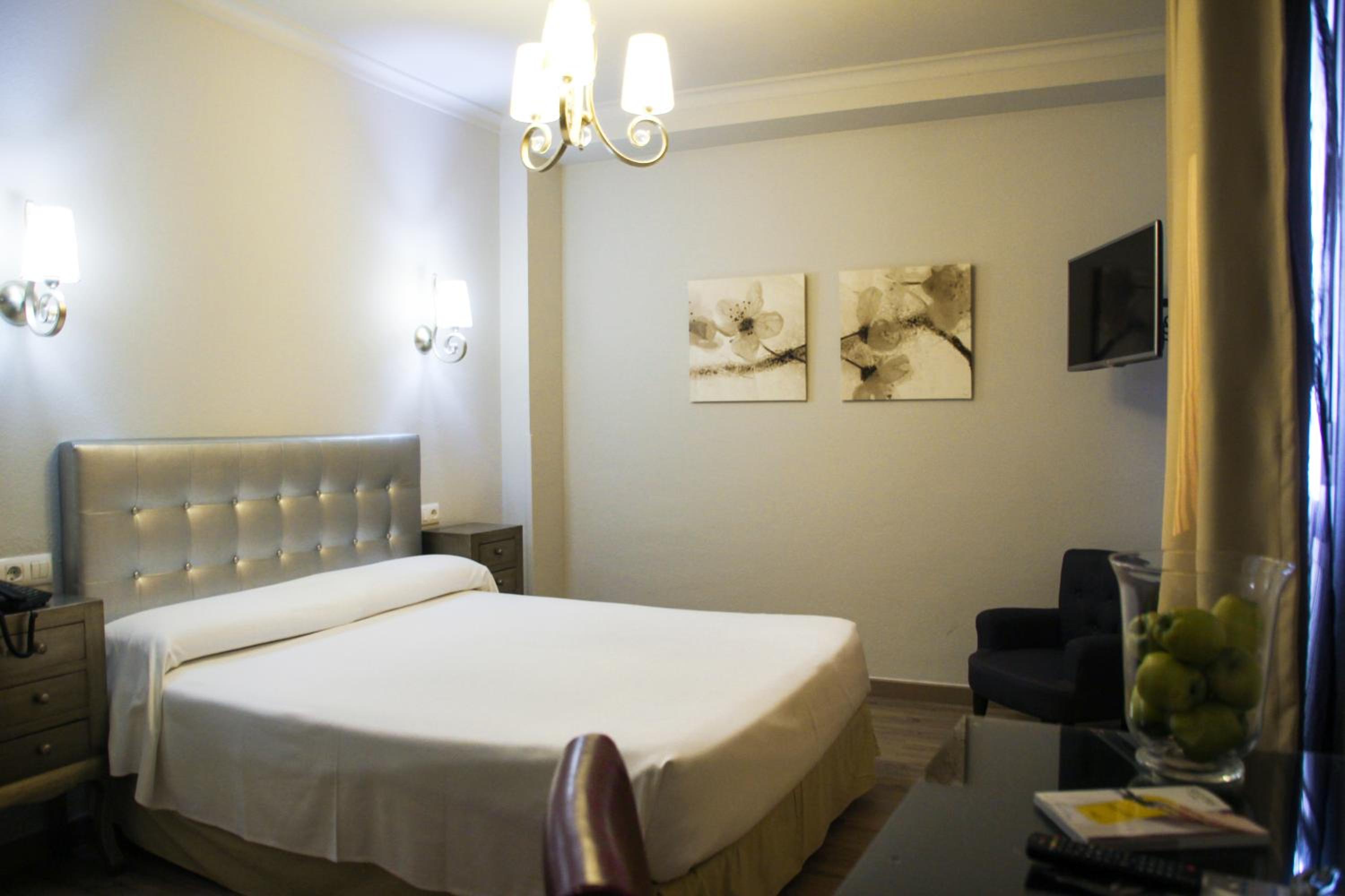 Superior Double Room - Photo 6