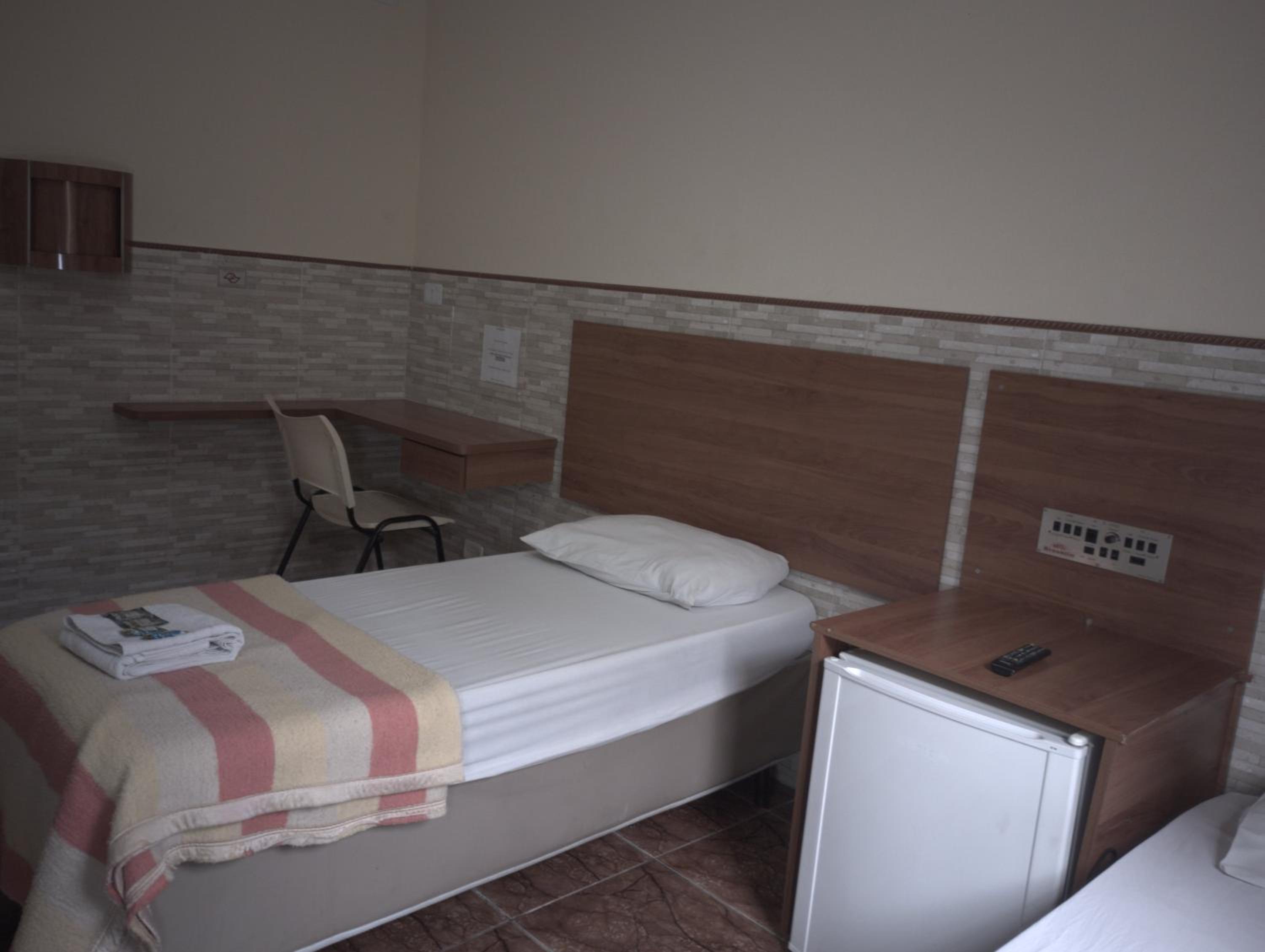 Standard Double Room - Photo 6