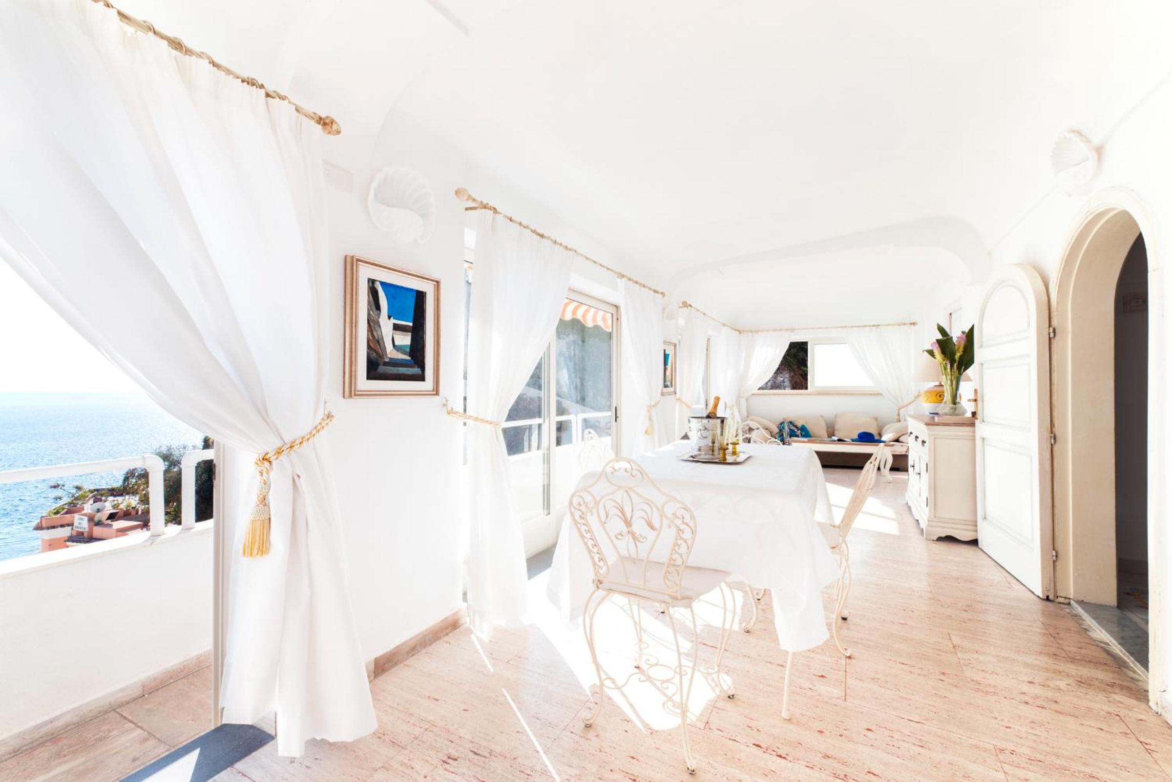 Superior Studio with Sea View - Photo 6