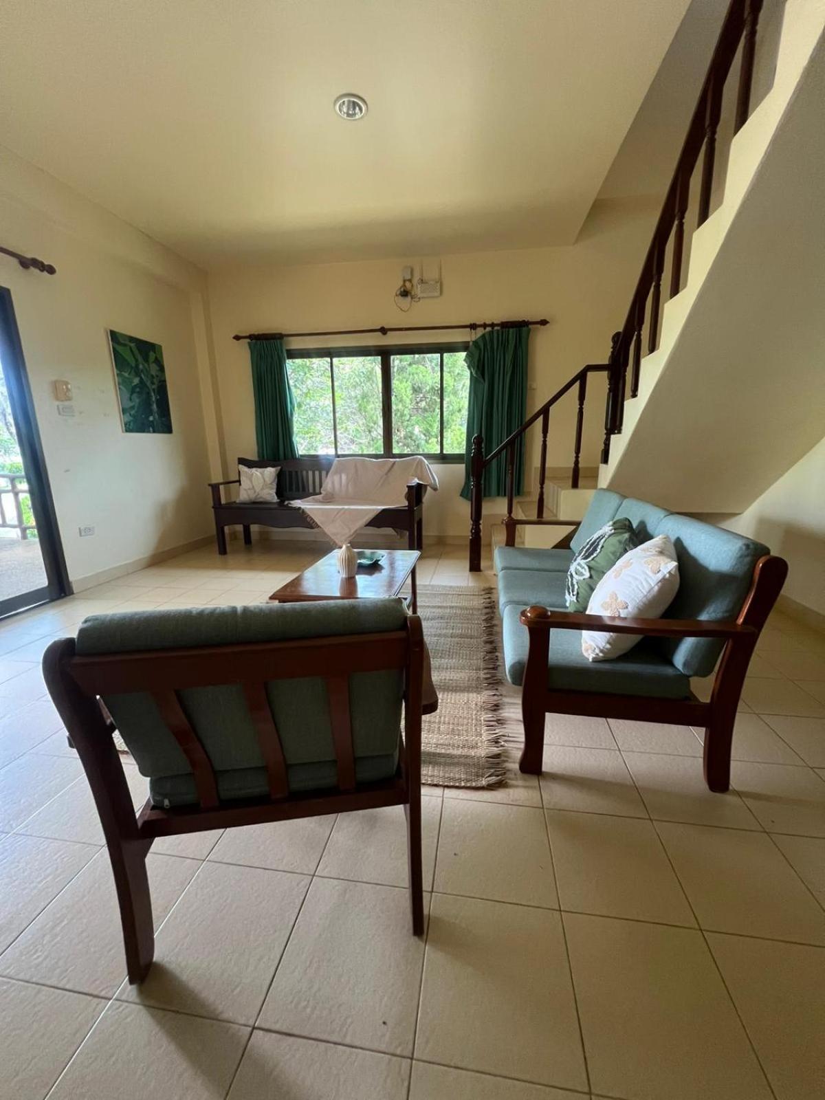 Three-Bedroom Chalet photo 2