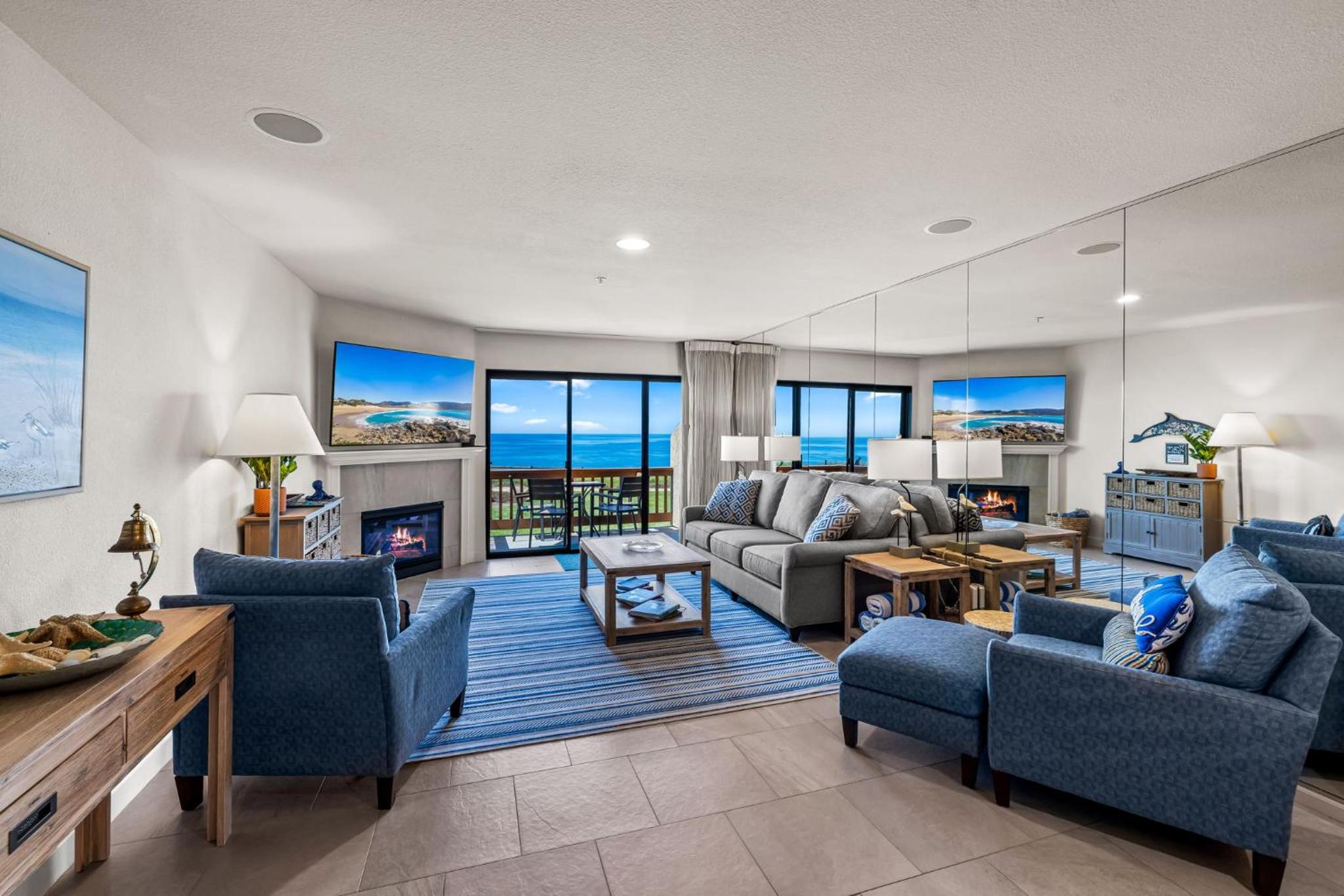 Two-Bedroom Suite with Balcony and Sea View photo 2