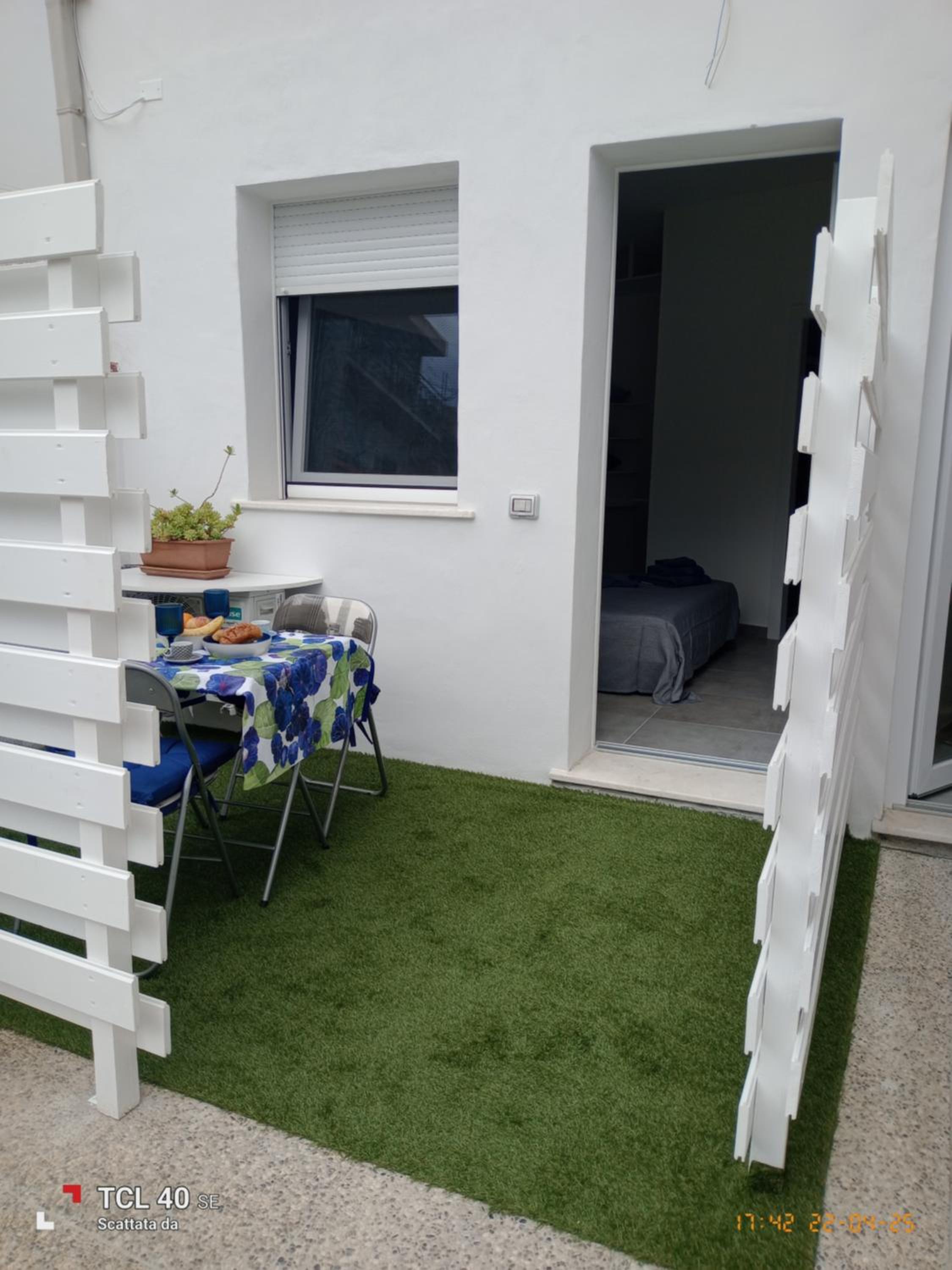 Double Room with Patio photo 3