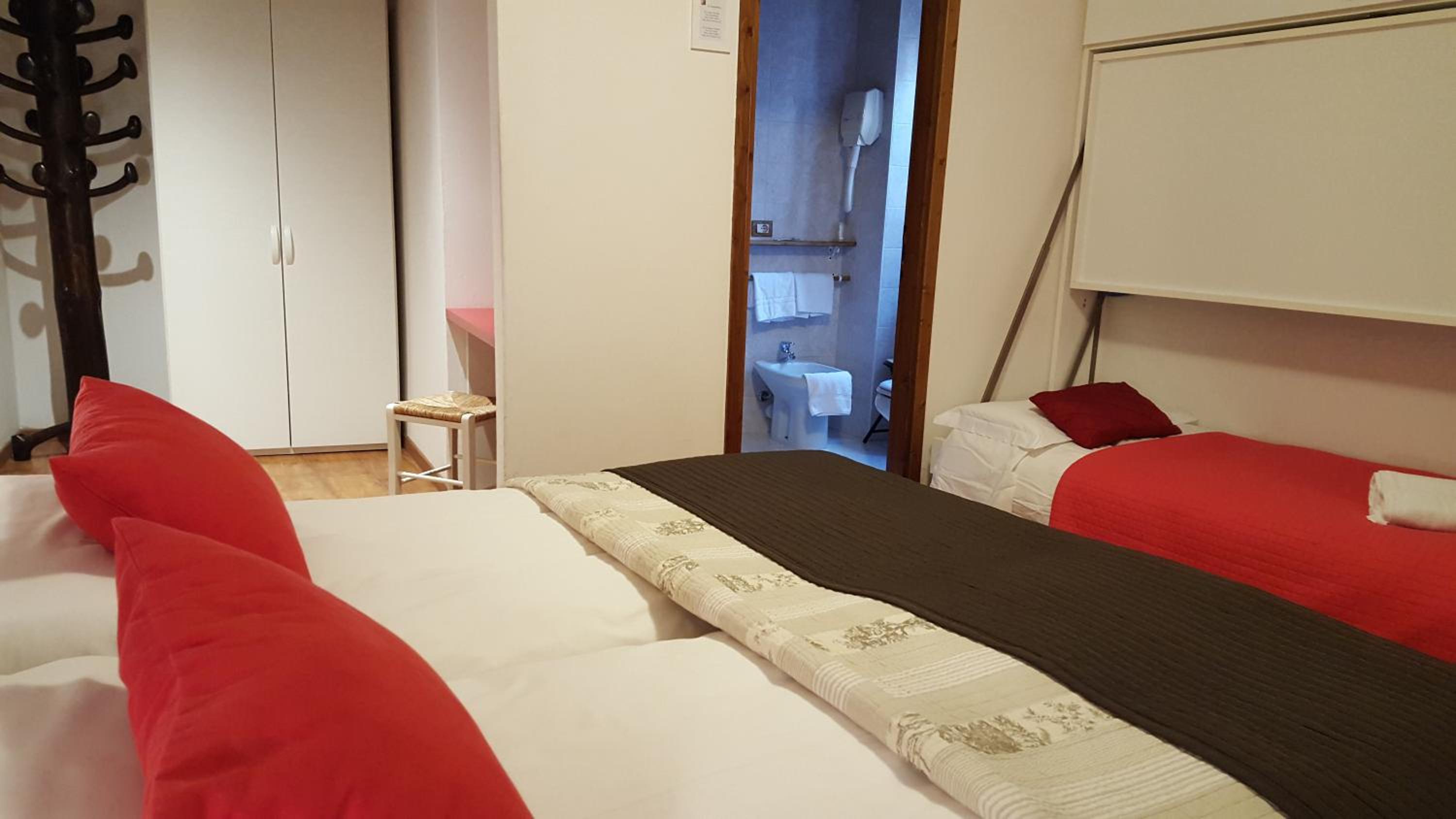 Comfort Double or Twin Room photo 2