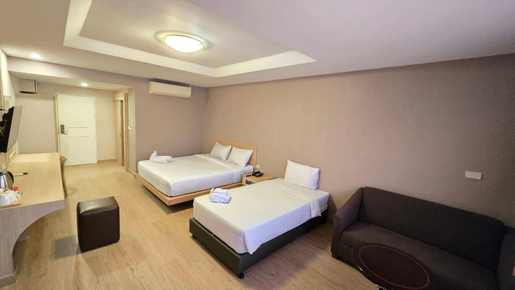 Triple Room photo 2